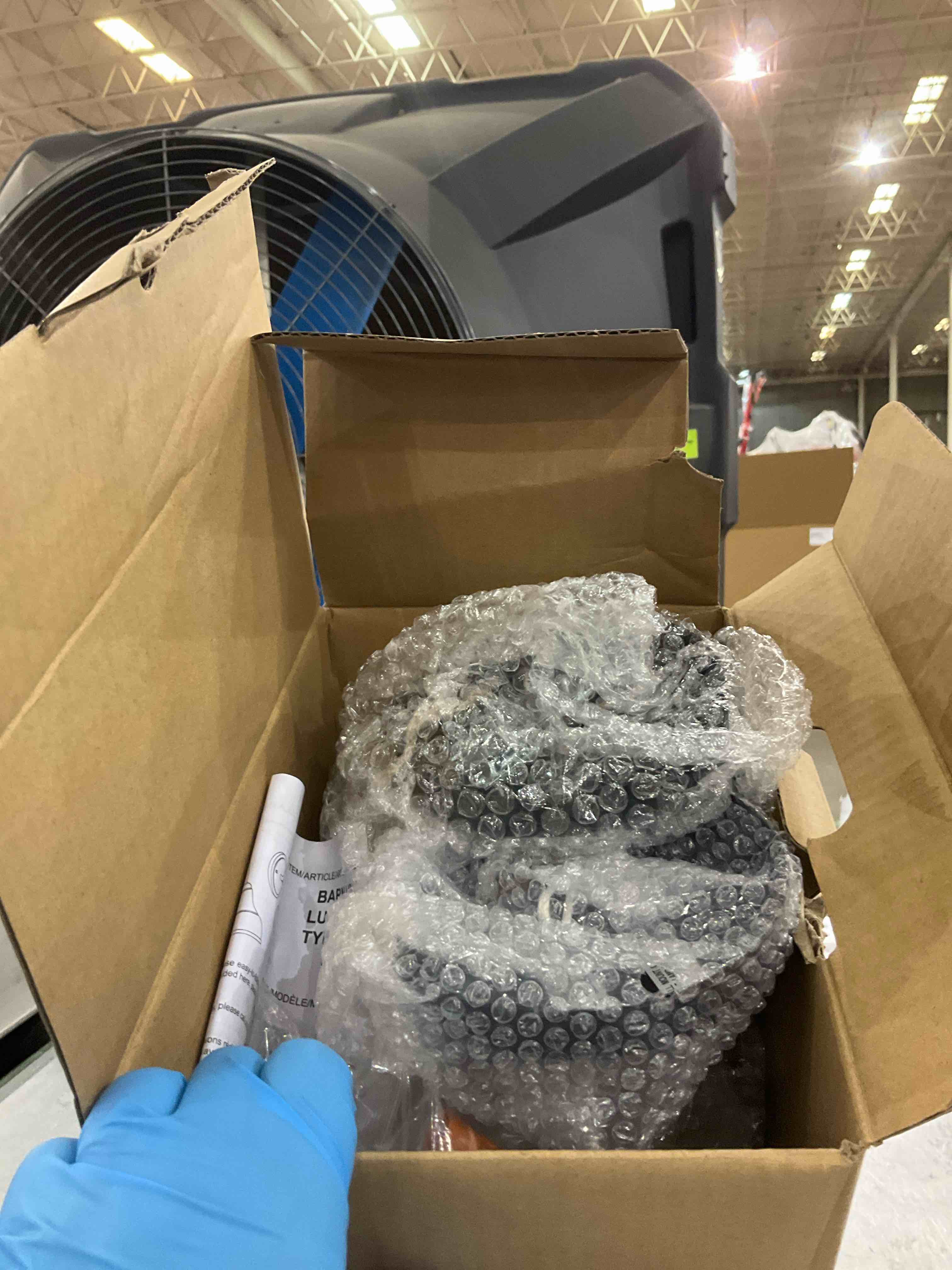 https://s3.amazonaws.com/lotting-images-prod/bidfta/PPE0309296_1730820684230.jpeg