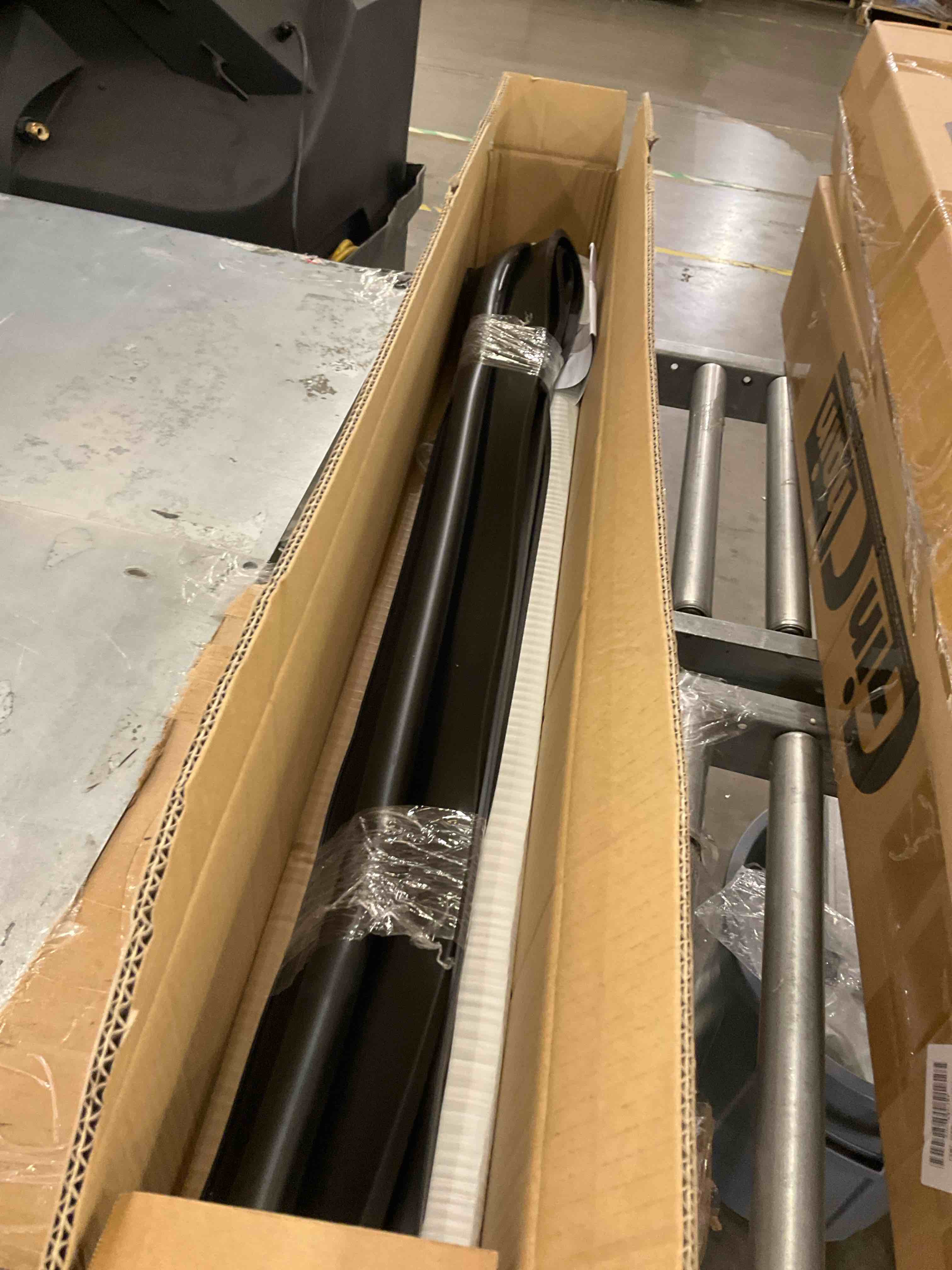 https://s3.amazonaws.com/lotting-images-prod/bidfta/PPE0309477_1730733227500.jpeg