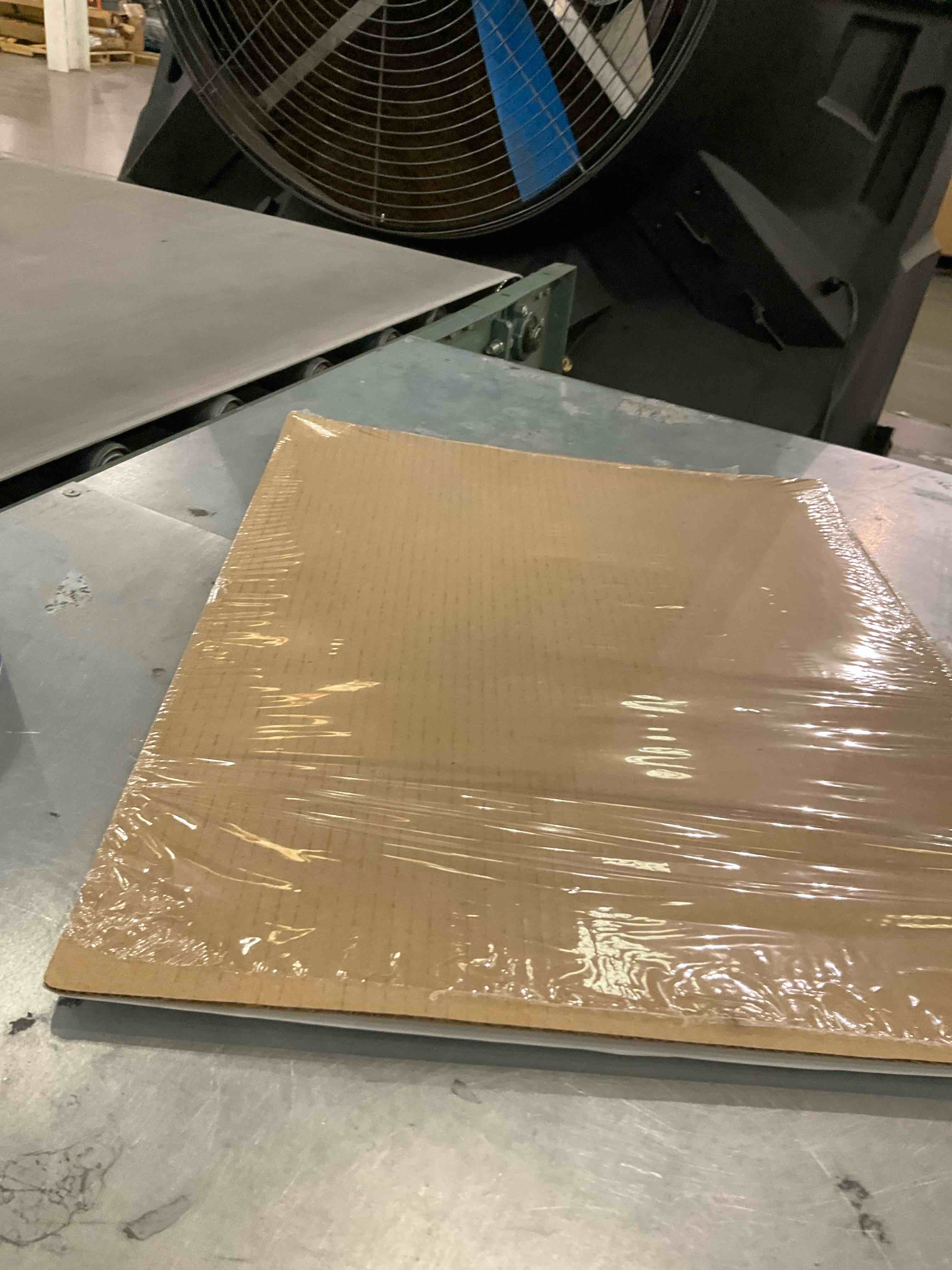 https://s3.amazonaws.com/lotting-images-prod/bidfta/PPE0309726_1730480740130.jpeg