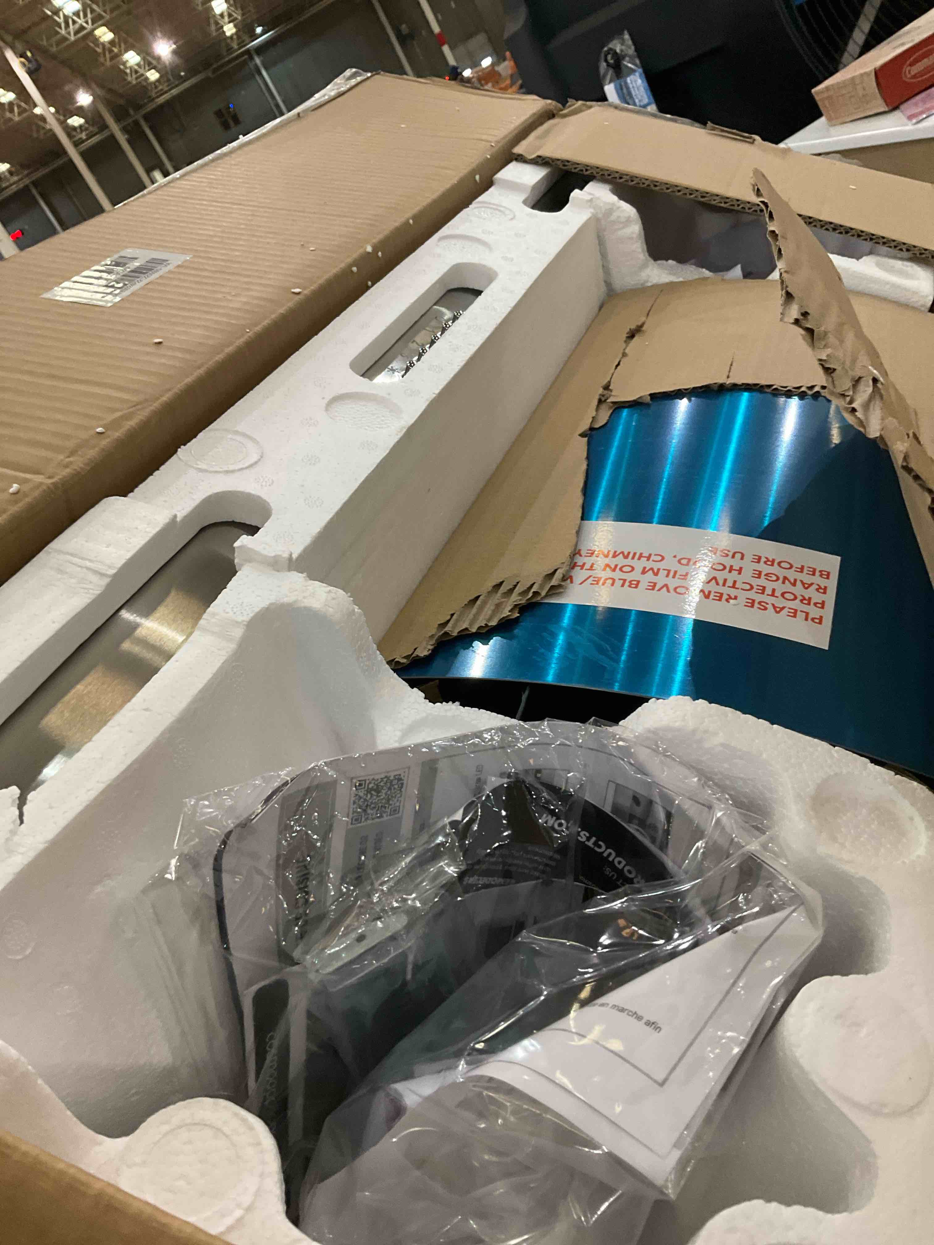 COSMO COS63024P 30 in. Wall Mount Range Hood with Efficient Airflow