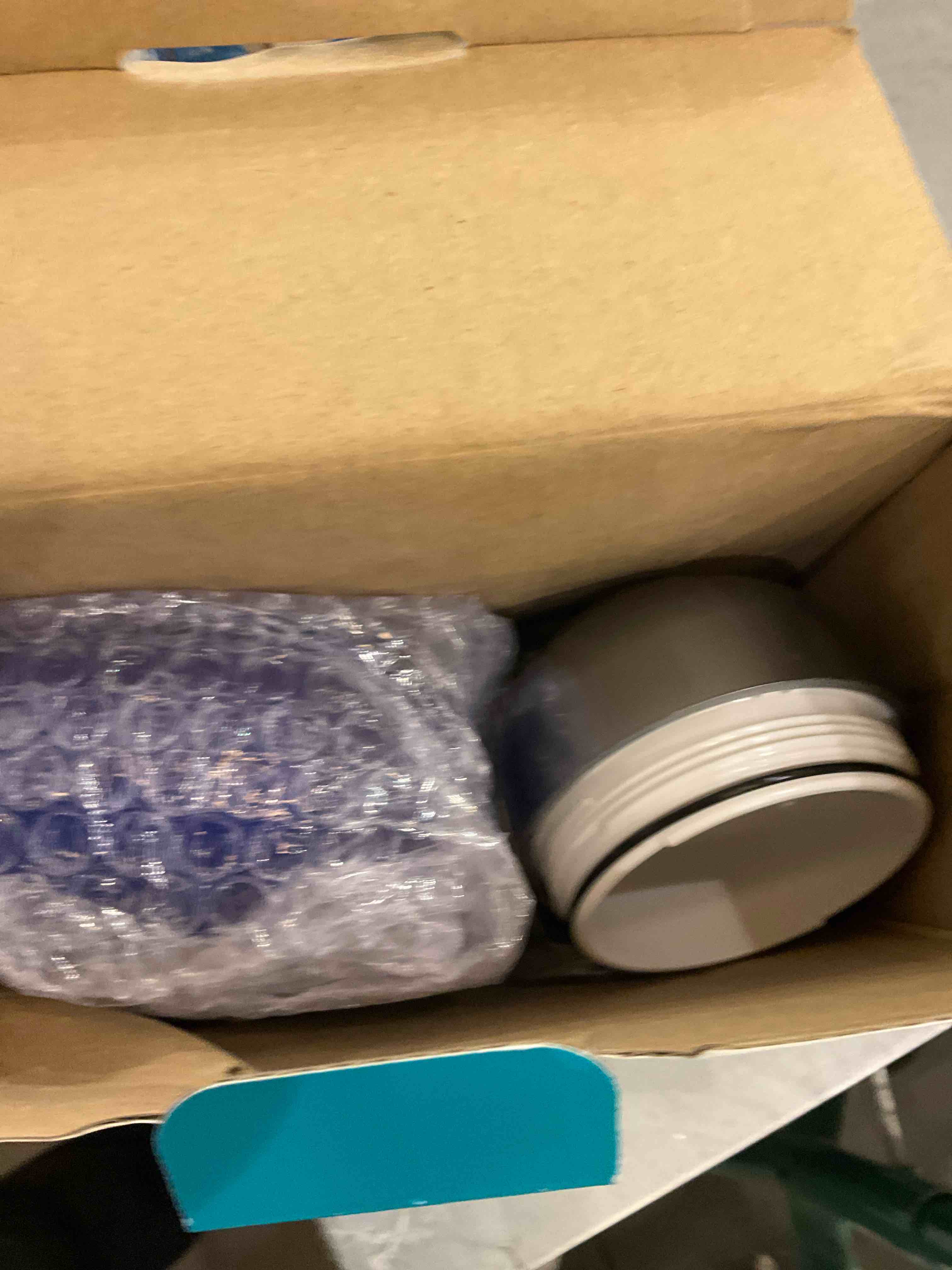 https://s3.amazonaws.com/lotting-images-prod/bidfta/PPE0310642_1729191393251.jpeg