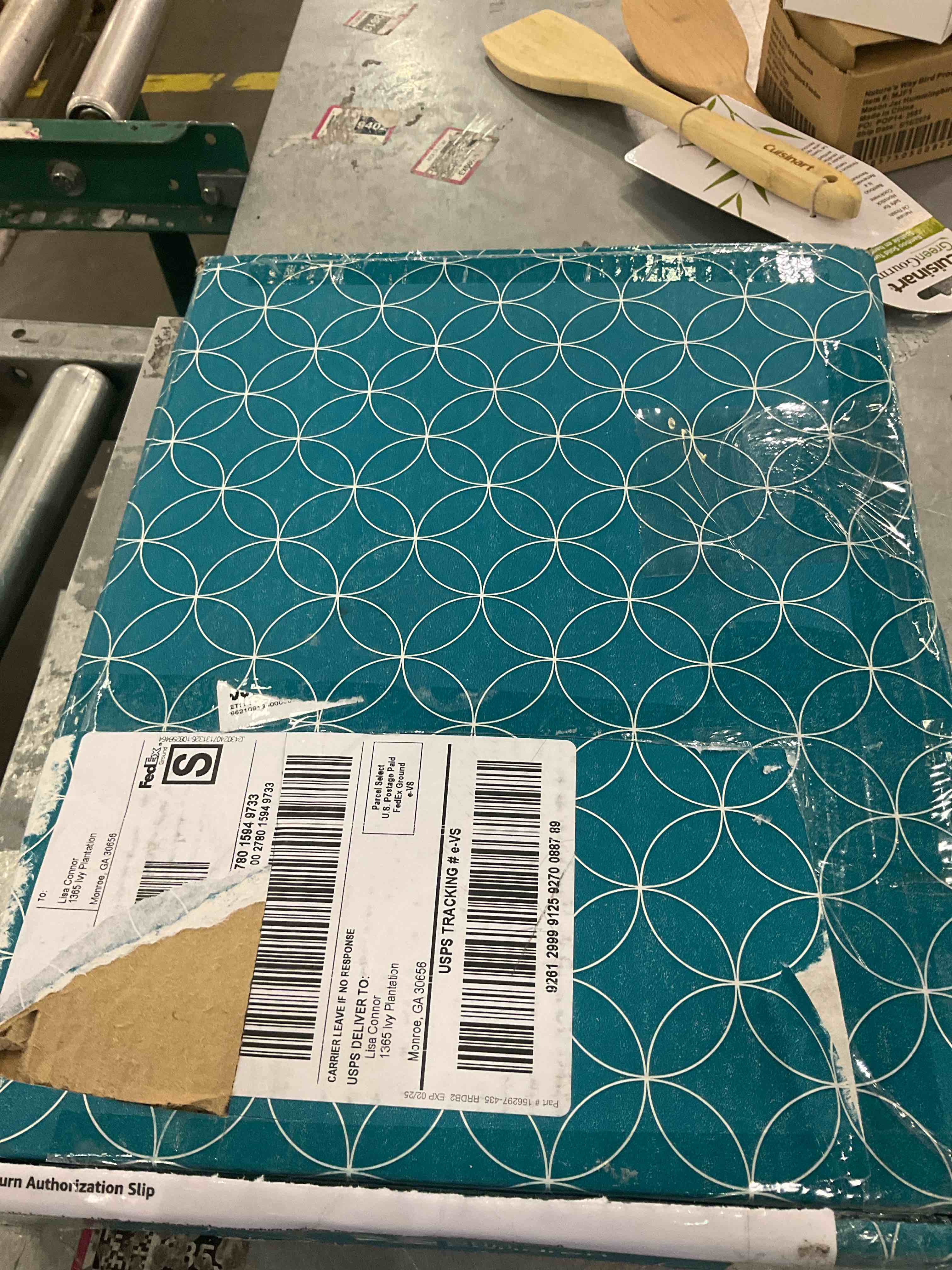 https://s3.amazonaws.com/lotting-images-prod/bidfta/PPE0311010_1729011390542.jpeg