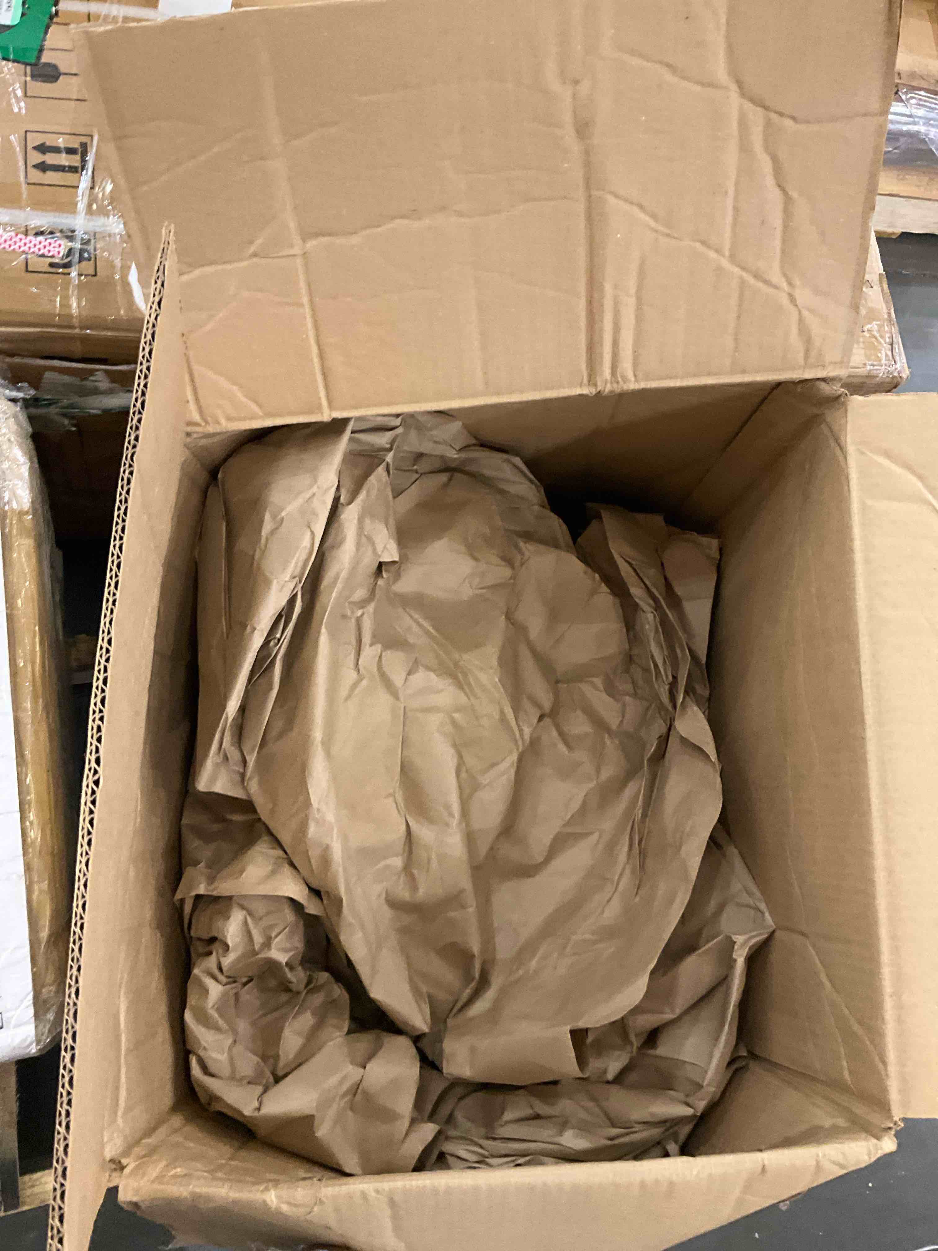 https://s3.amazonaws.com/lotting-images-prod/bidfta/PPE0311289_1728052003639.jpeg