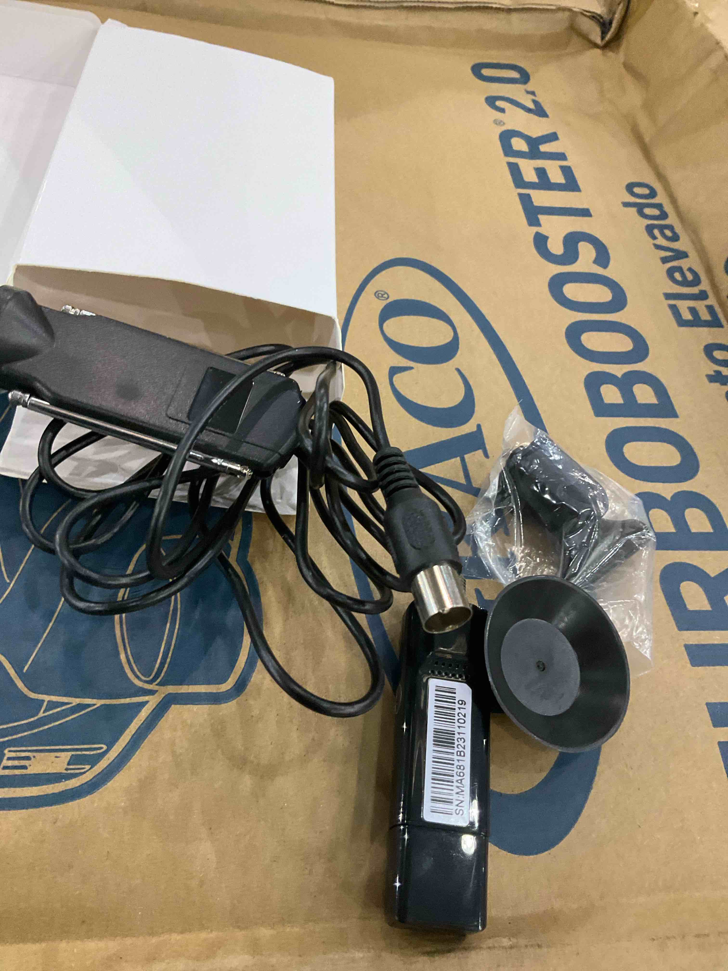 https://s3.amazonaws.com/lotting-images-prod/bidfta/PPE0311954_1727720705387.jpeg