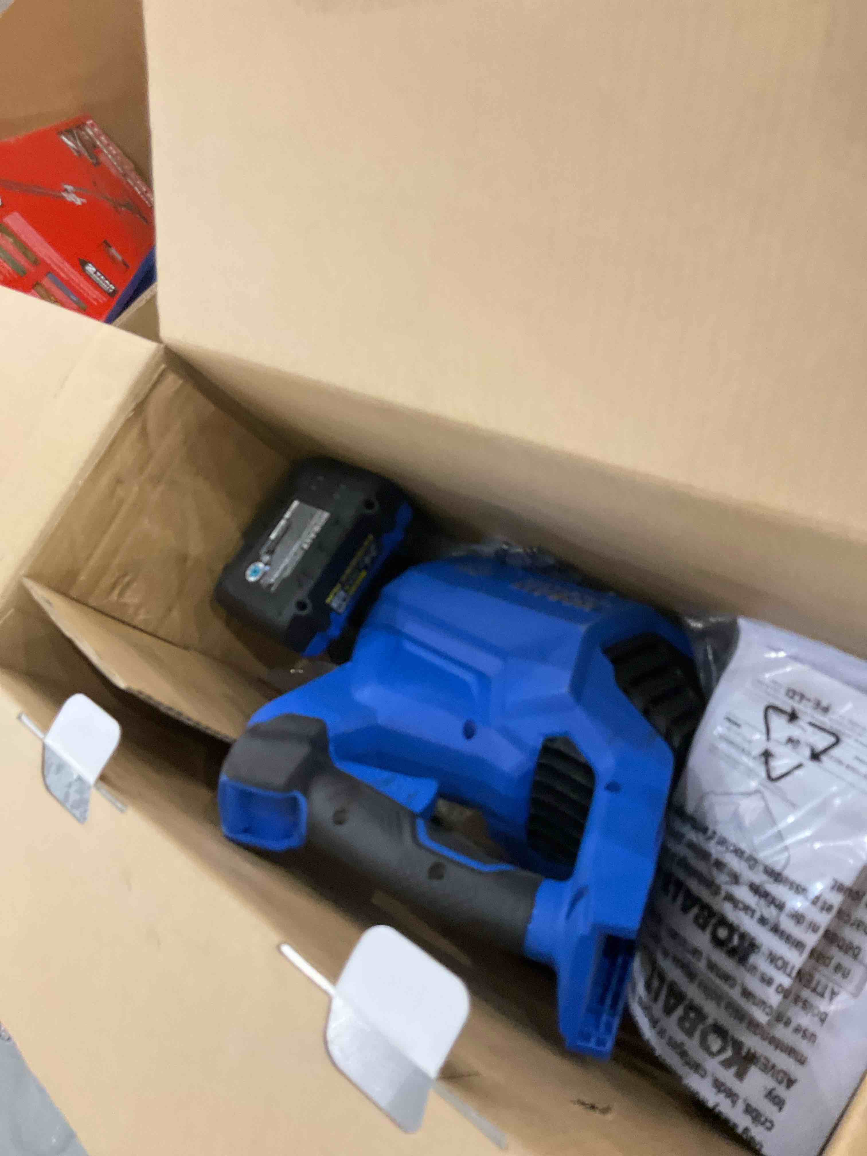 https://s3.amazonaws.com/lotting-images-prod/bidfta/PPE0312848_1736180873396.jpeg
