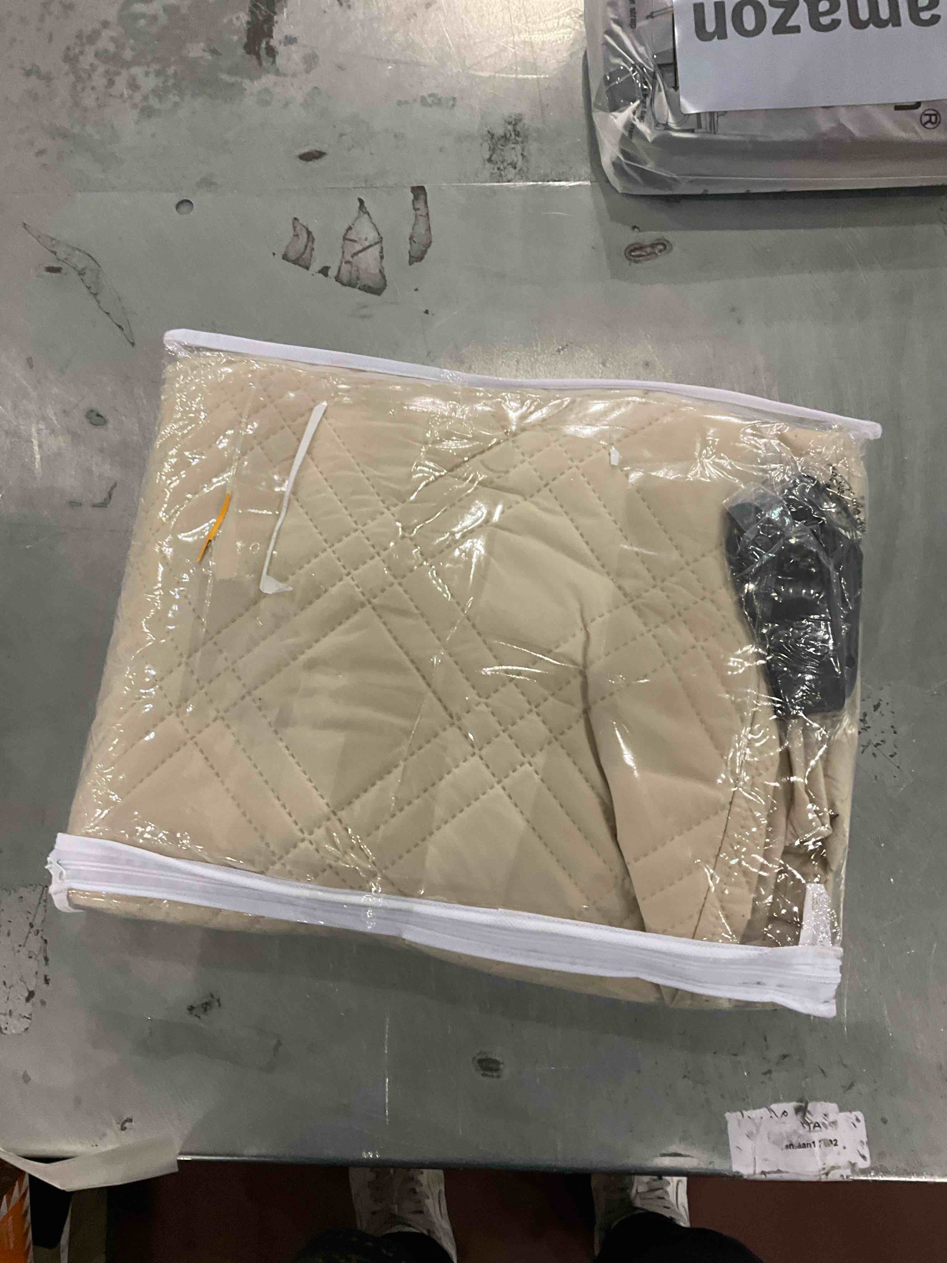 https://s3.amazonaws.com/lotting-images-prod/bidfta/PPE0312916_1736166736897.jpeg
