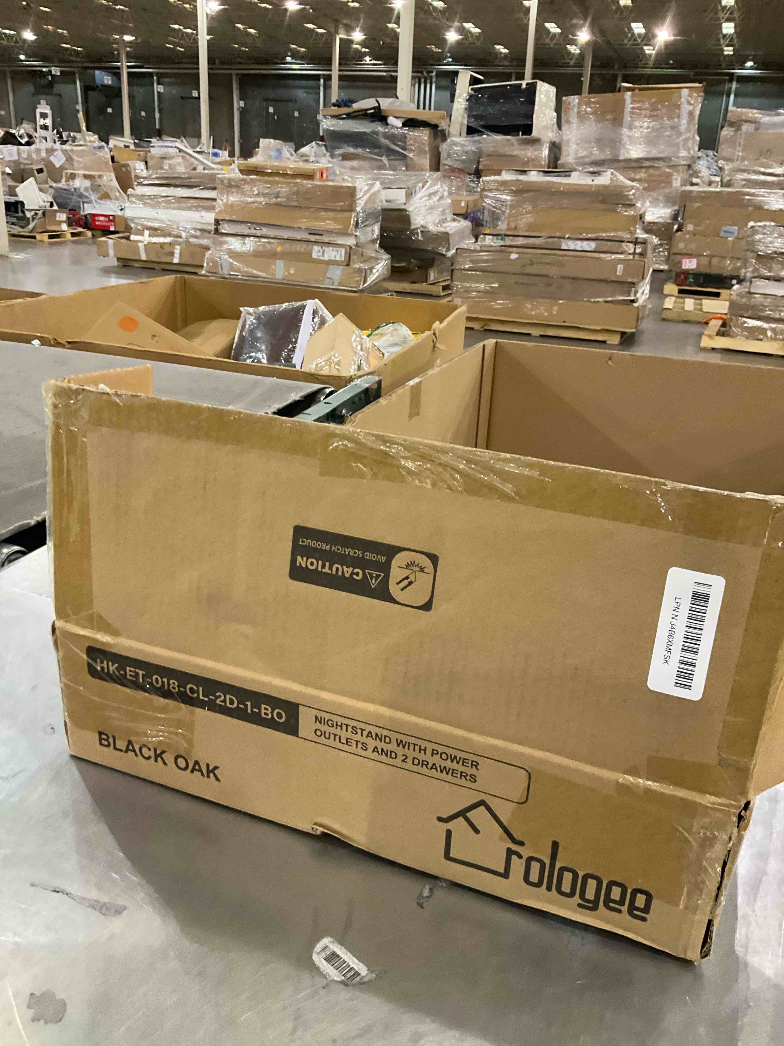 https://s3.amazonaws.com/lotting-images-prod/bidfta/PPE0313006_1735918391050.jpeg