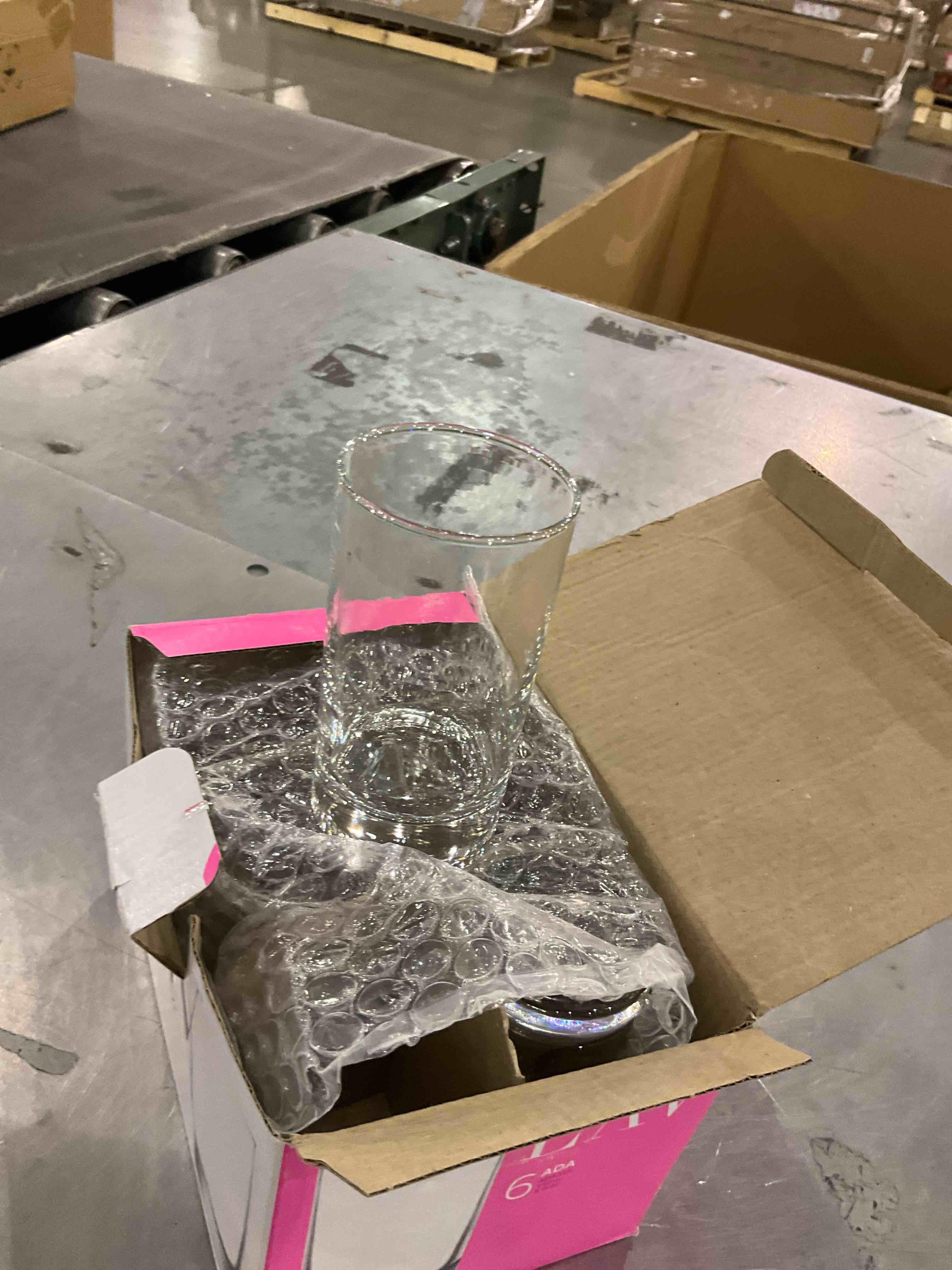 https://s3.amazonaws.com/lotting-images-prod/bidfta/PPE0313382_1735657693966.jpeg