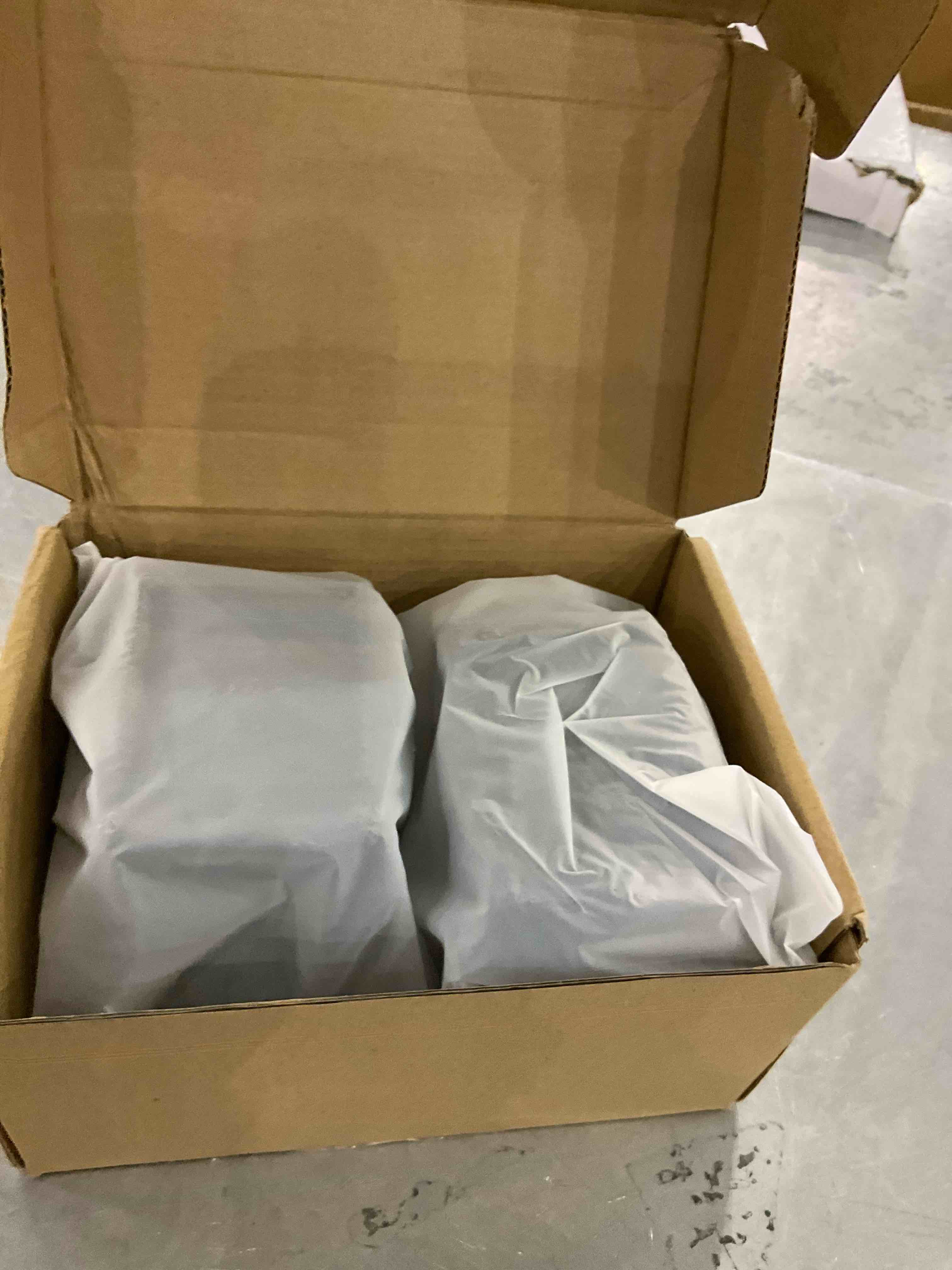 https://s3.amazonaws.com/lotting-images-prod/bidfta/PPE0313411_1735655589652.jpeg