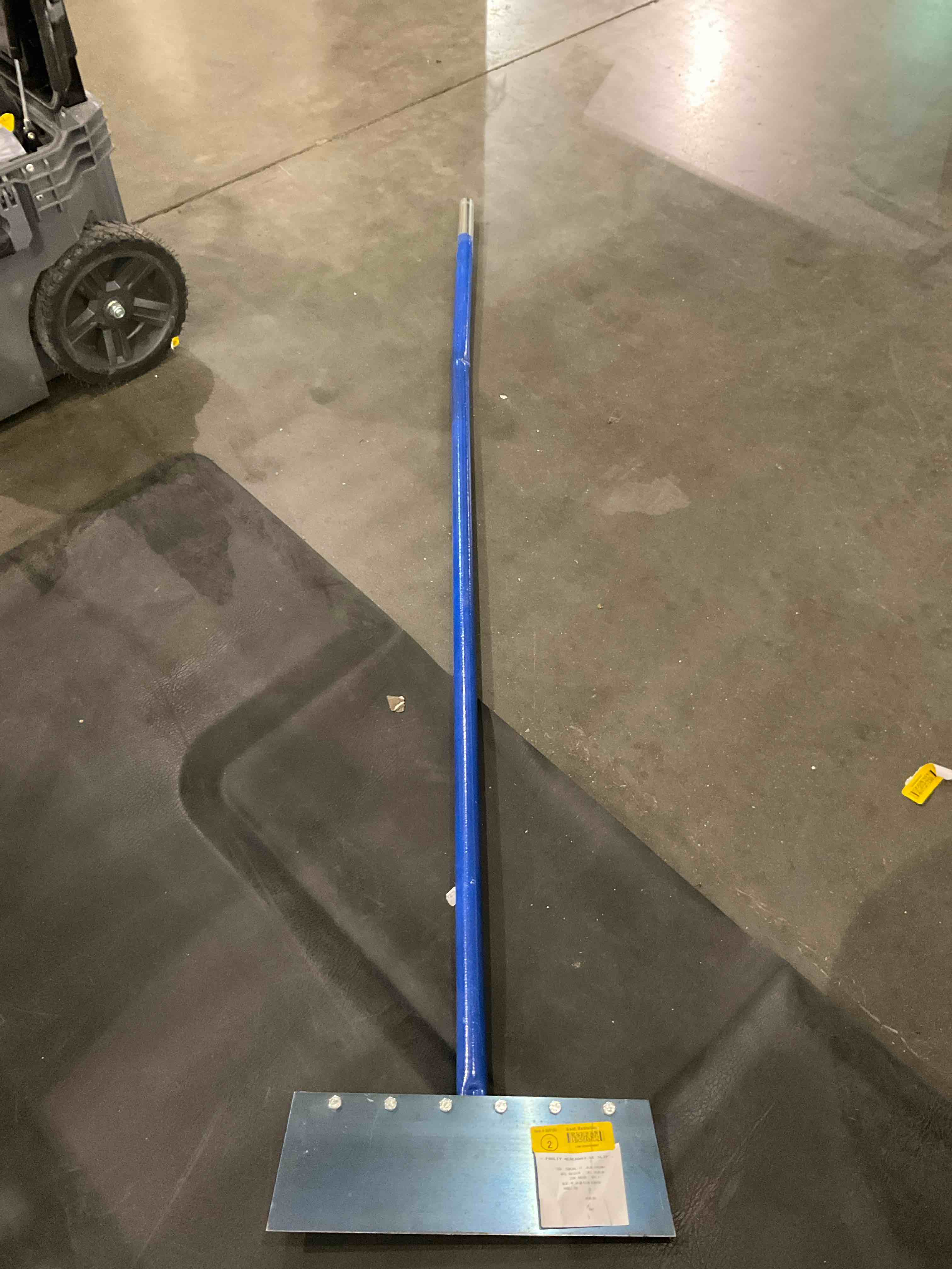 https://s3.amazonaws.com/lotting-images-prod/bidfta/PPE0314341_1731332875198.jpeg