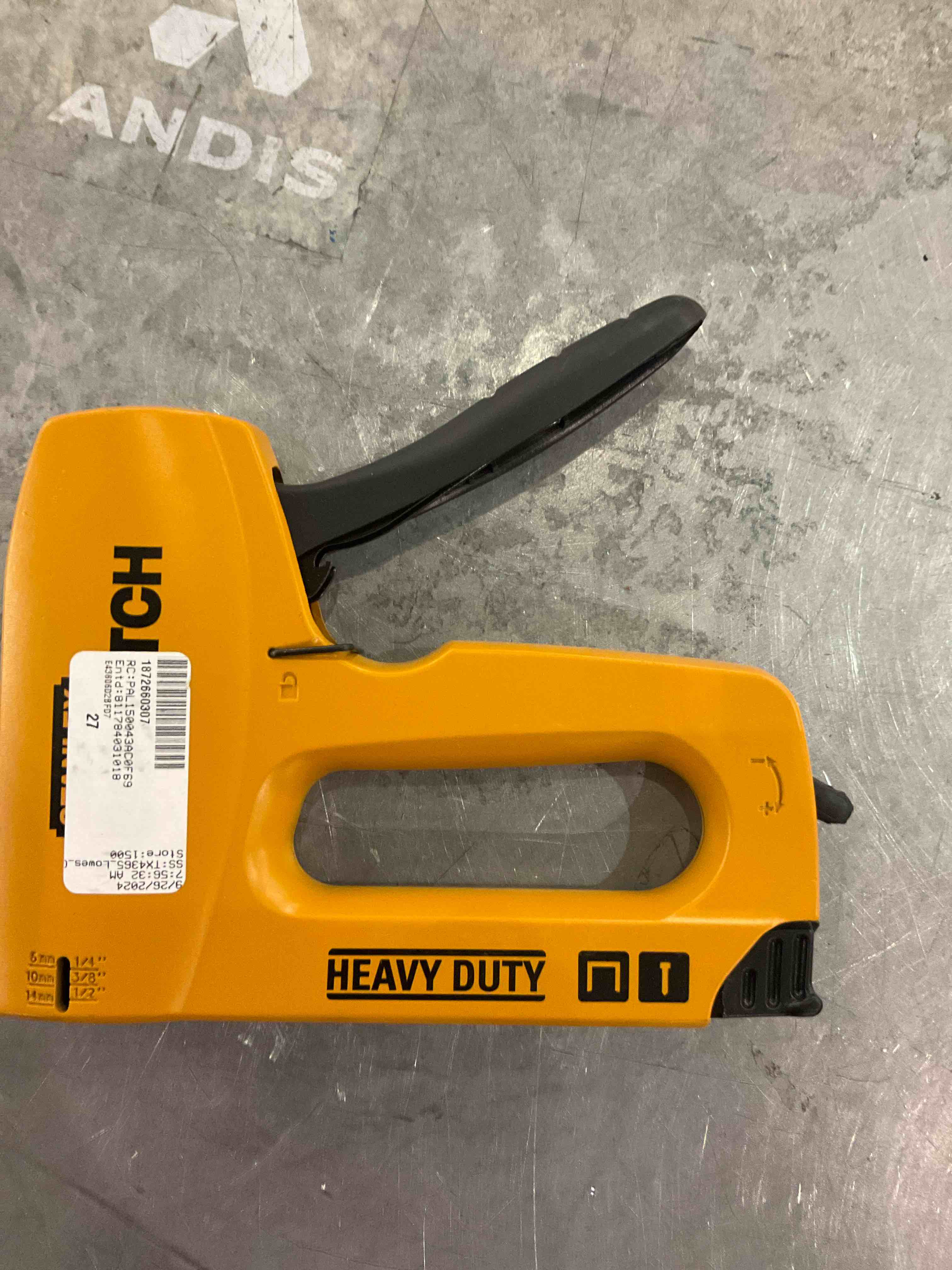 Bostitch Manual Heavy-Duty Staple and Brad Gun