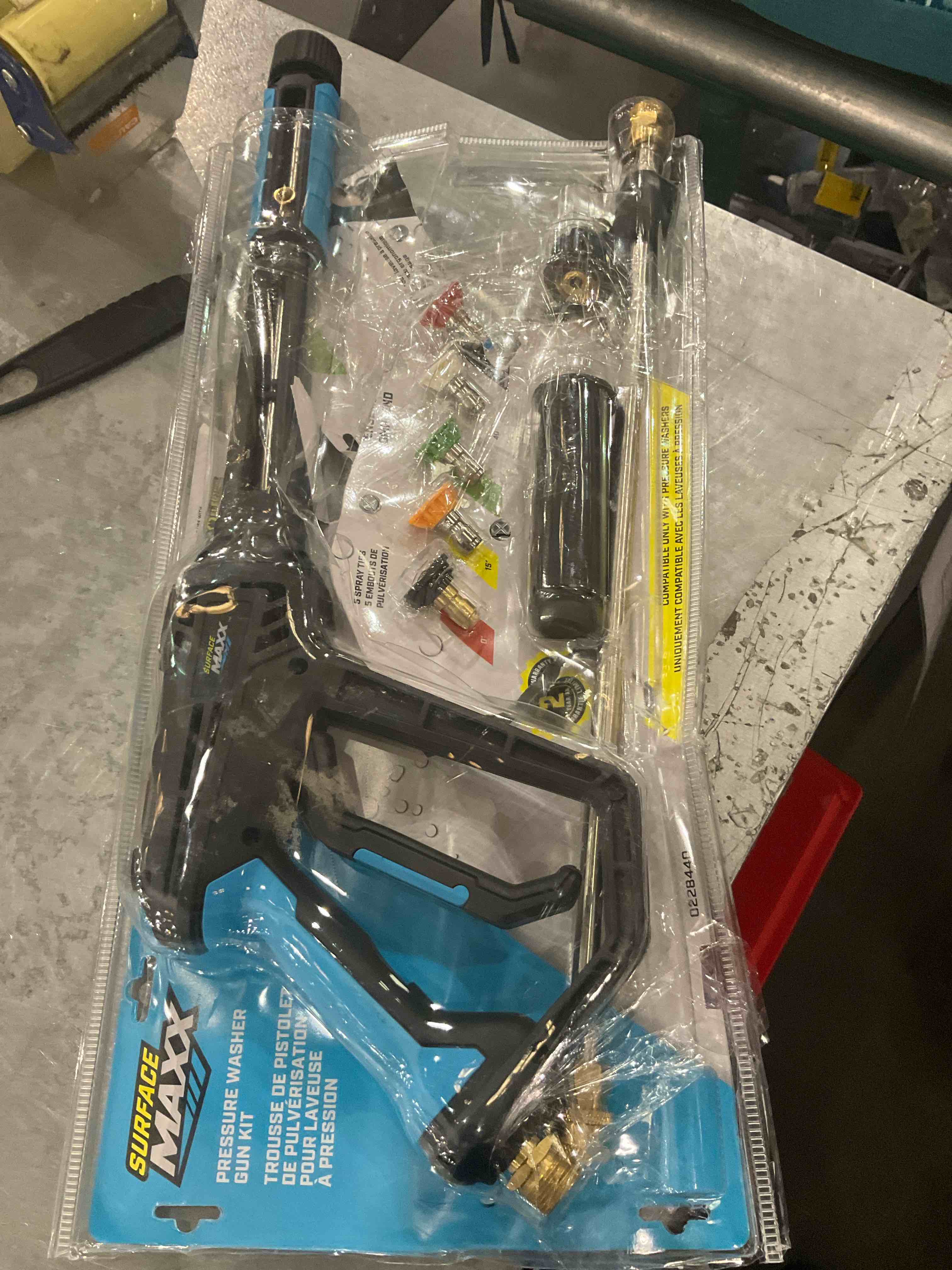 https://s3.amazonaws.com/lotting-images-prod/bidfta/PPE0315290_1730298460111.jpeg