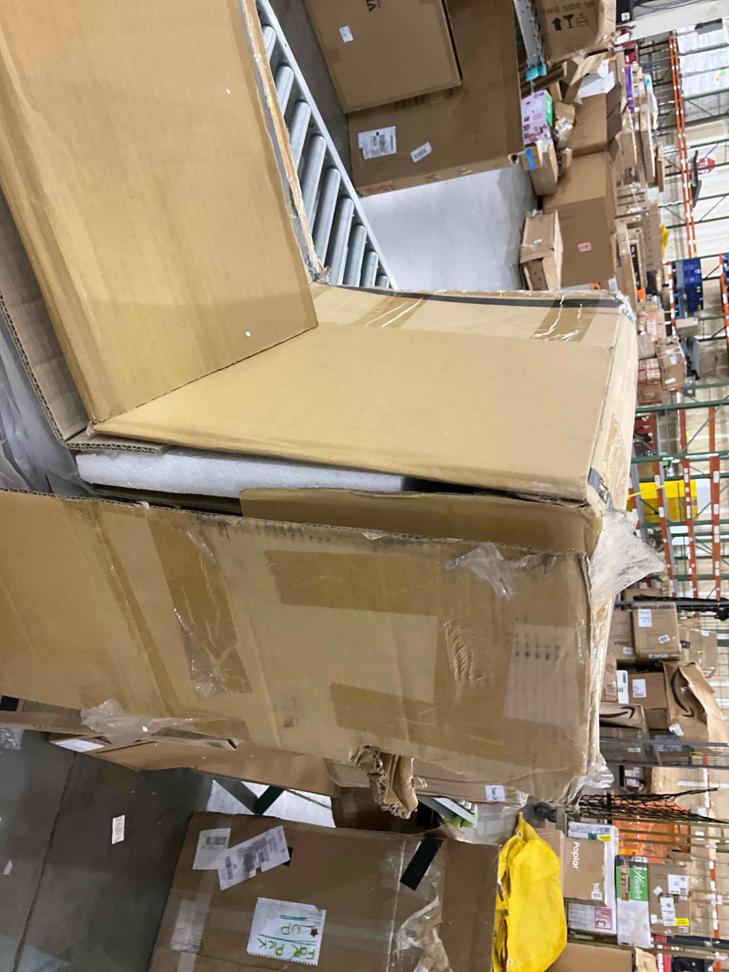 https://s3.amazonaws.com/lotting-images-prod/bidfta/PPE0315932_1729525478656.jpeg