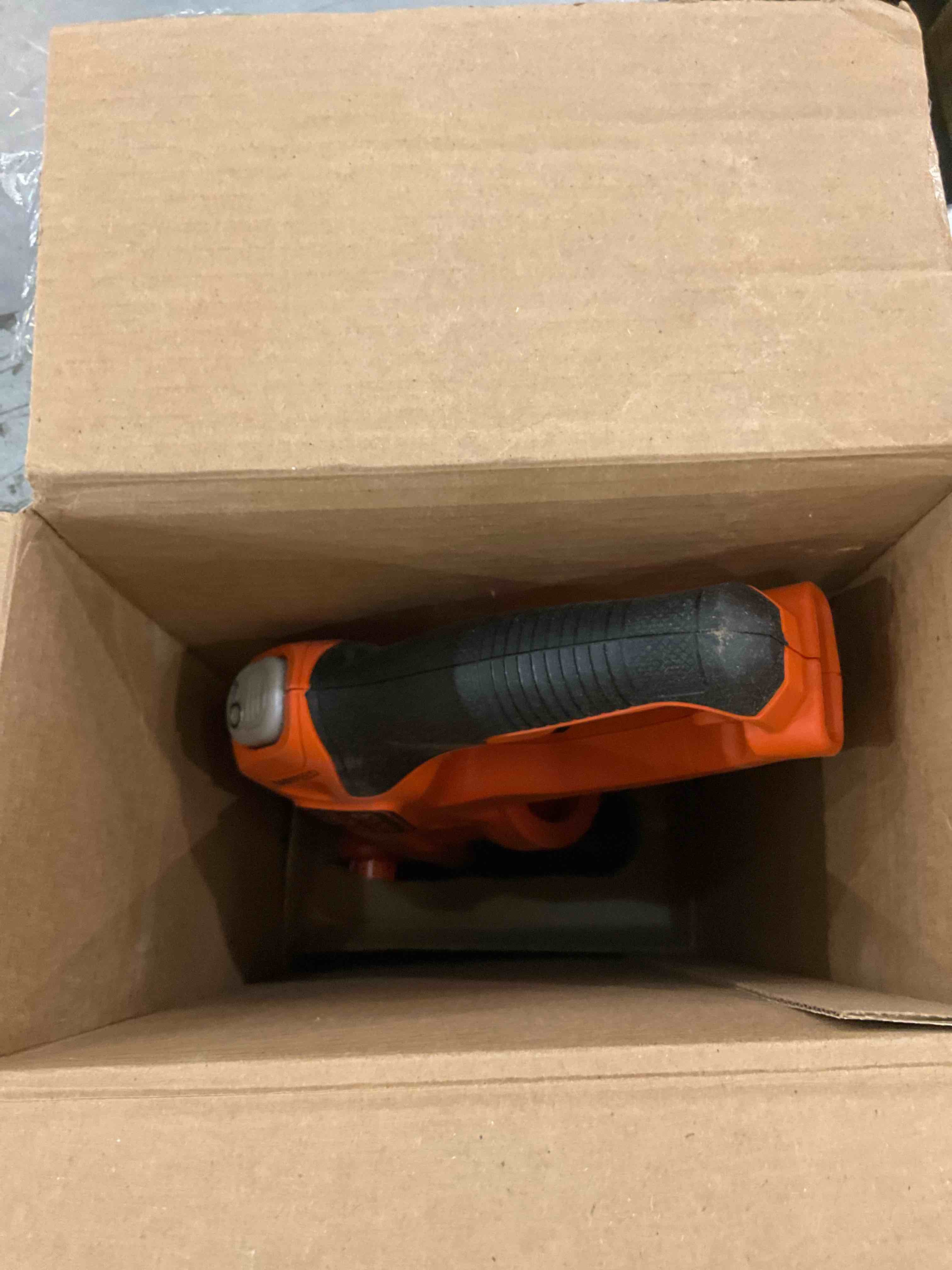 https://s3.amazonaws.com/lotting-images-prod/bidfta/PPE0315937_1729524445920.jpeg