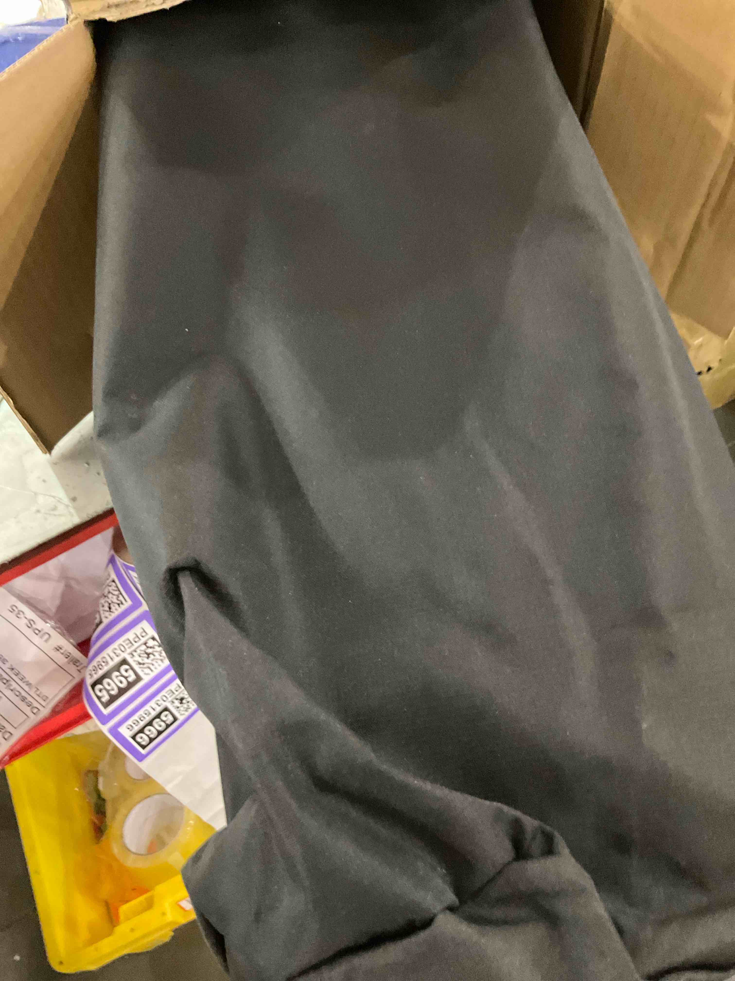 https://s3.amazonaws.com/lotting-images-prod/bidfta/PPE0315971_1729517718058.jpeg
