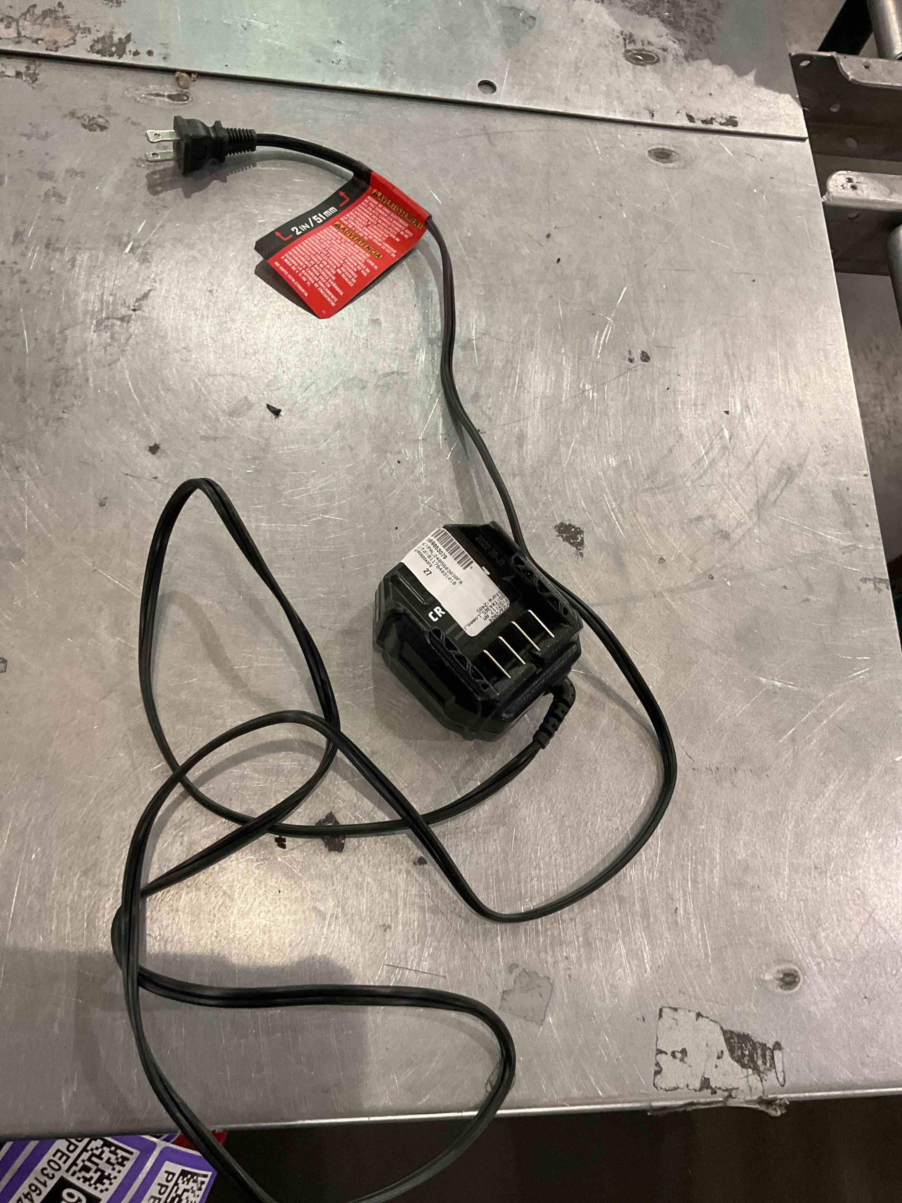 https://s3.amazonaws.com/lotting-images-prod/bidfta/PPE0316422_1730923858622.jpeg