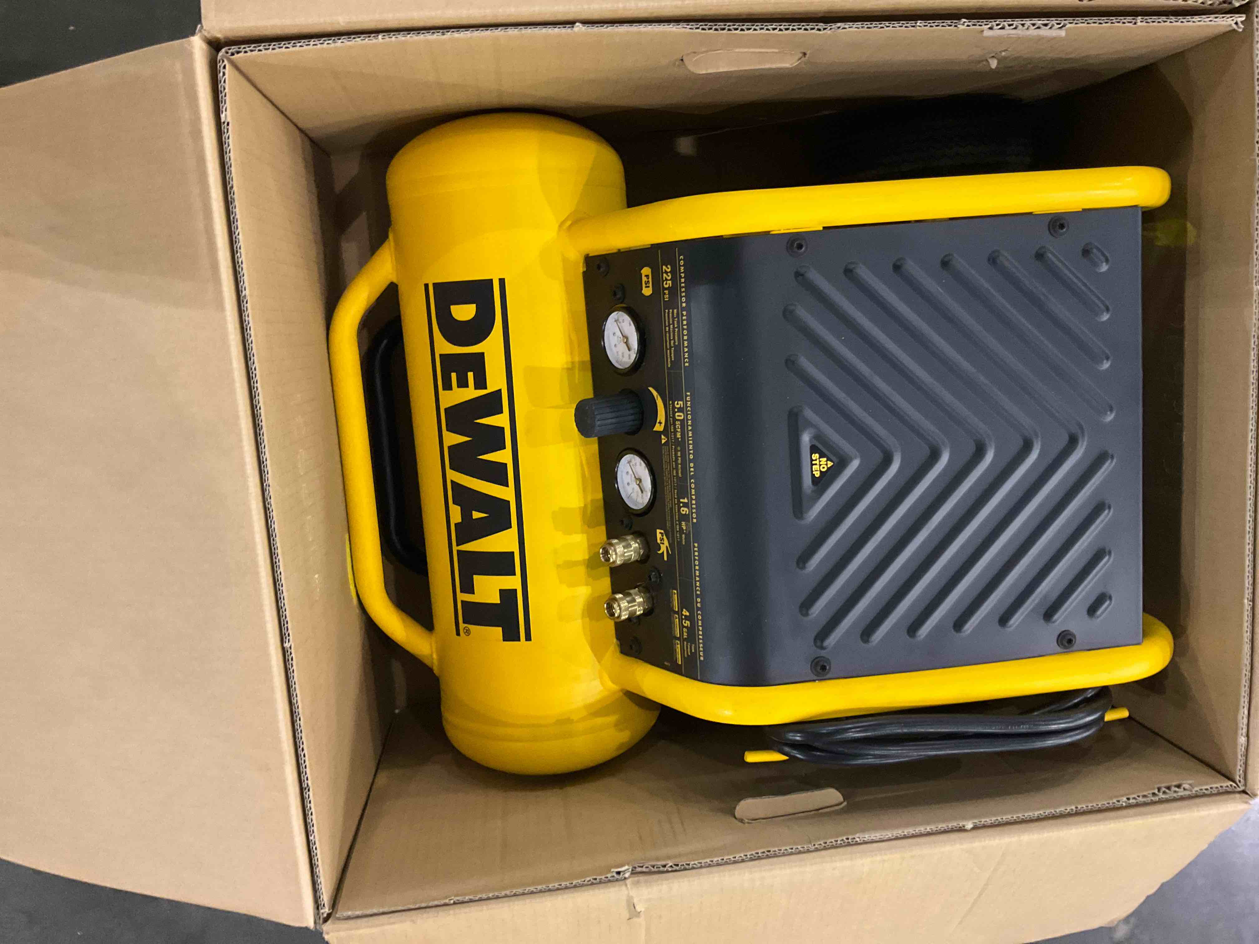 https://s3.amazonaws.com/lotting-images-prod/bidfta/PPE0316547_1730900065589.jpeg
