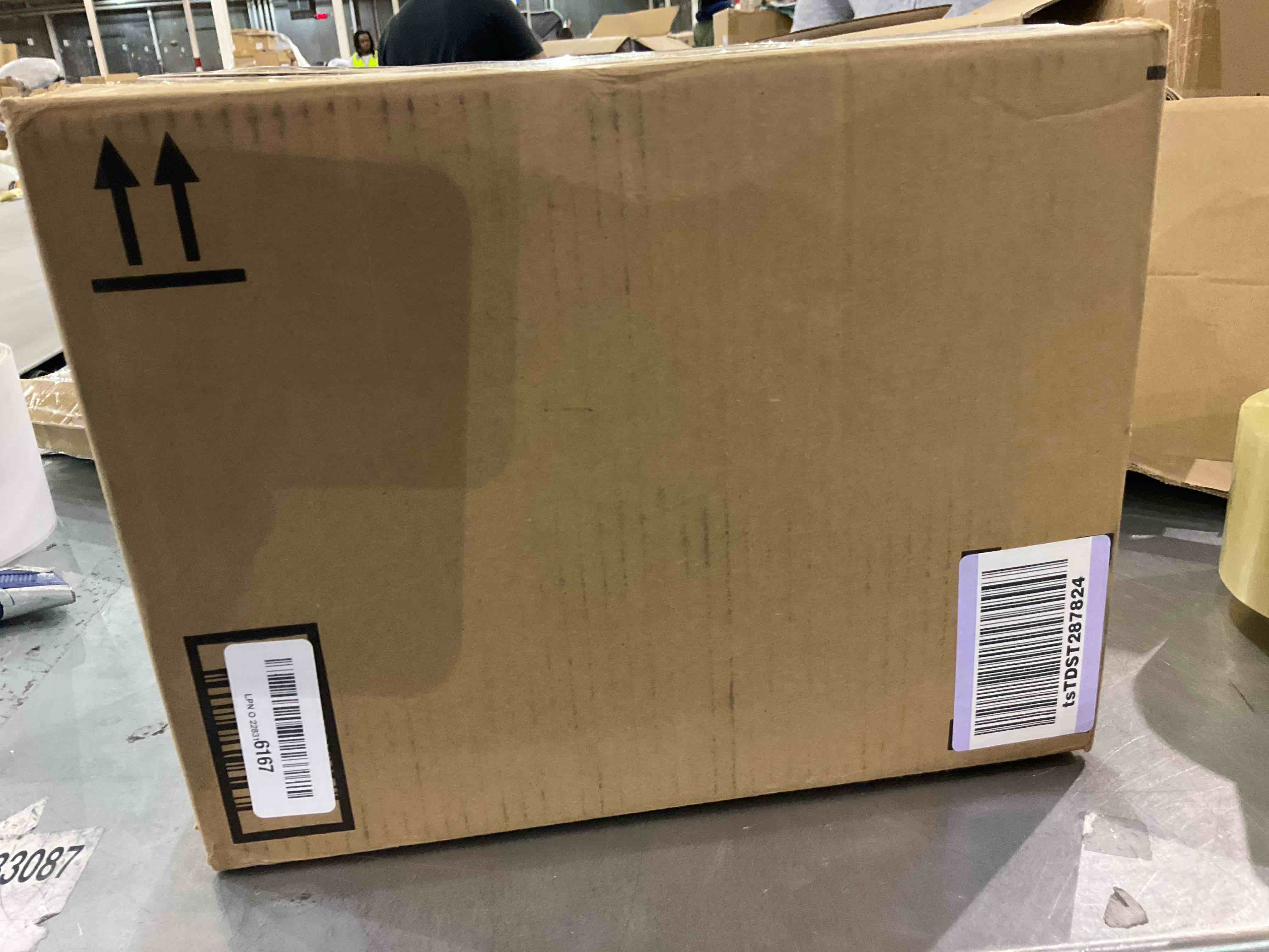 https://s3.amazonaws.com/lotting-images-prod/bidfta/PPE0316915_1730722699752.jpeg