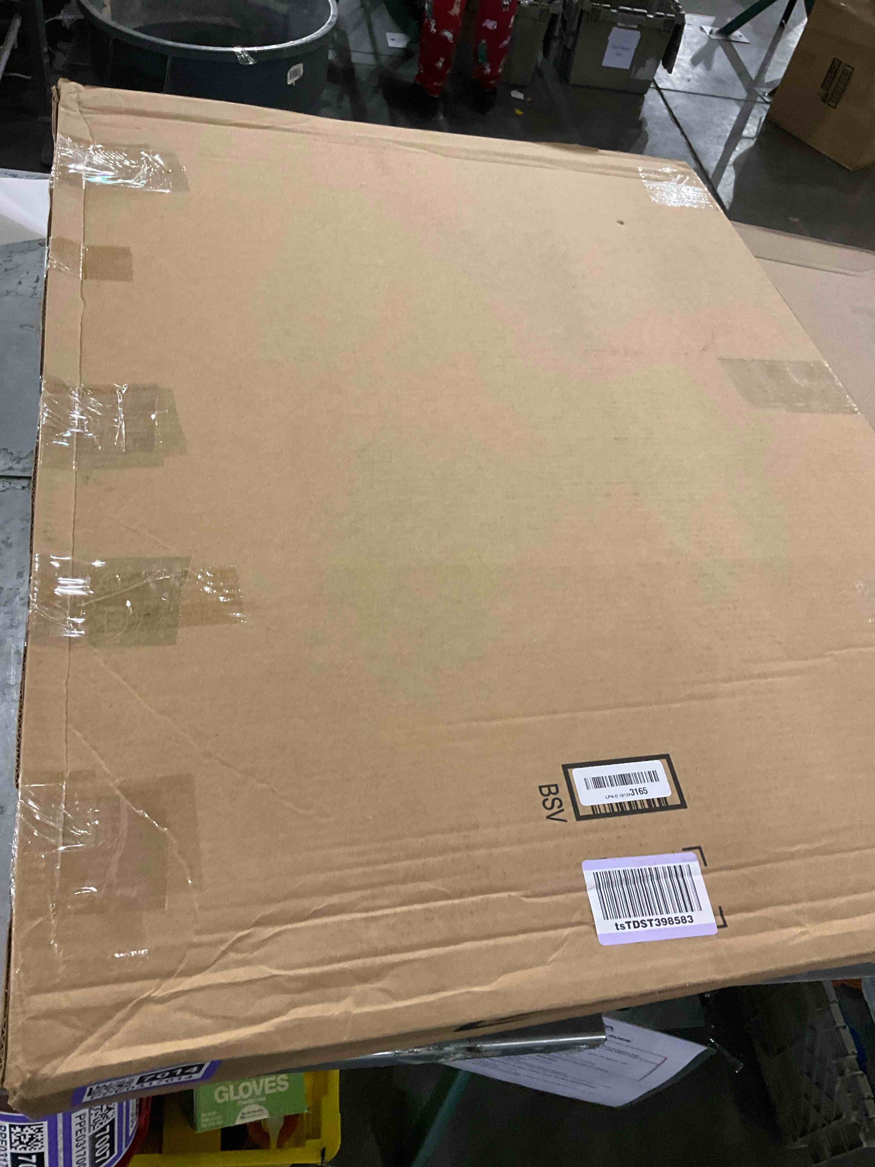 https://s3.amazonaws.com/lotting-images-prod/bidfta/PPE0317014_1730461456774.jpeg