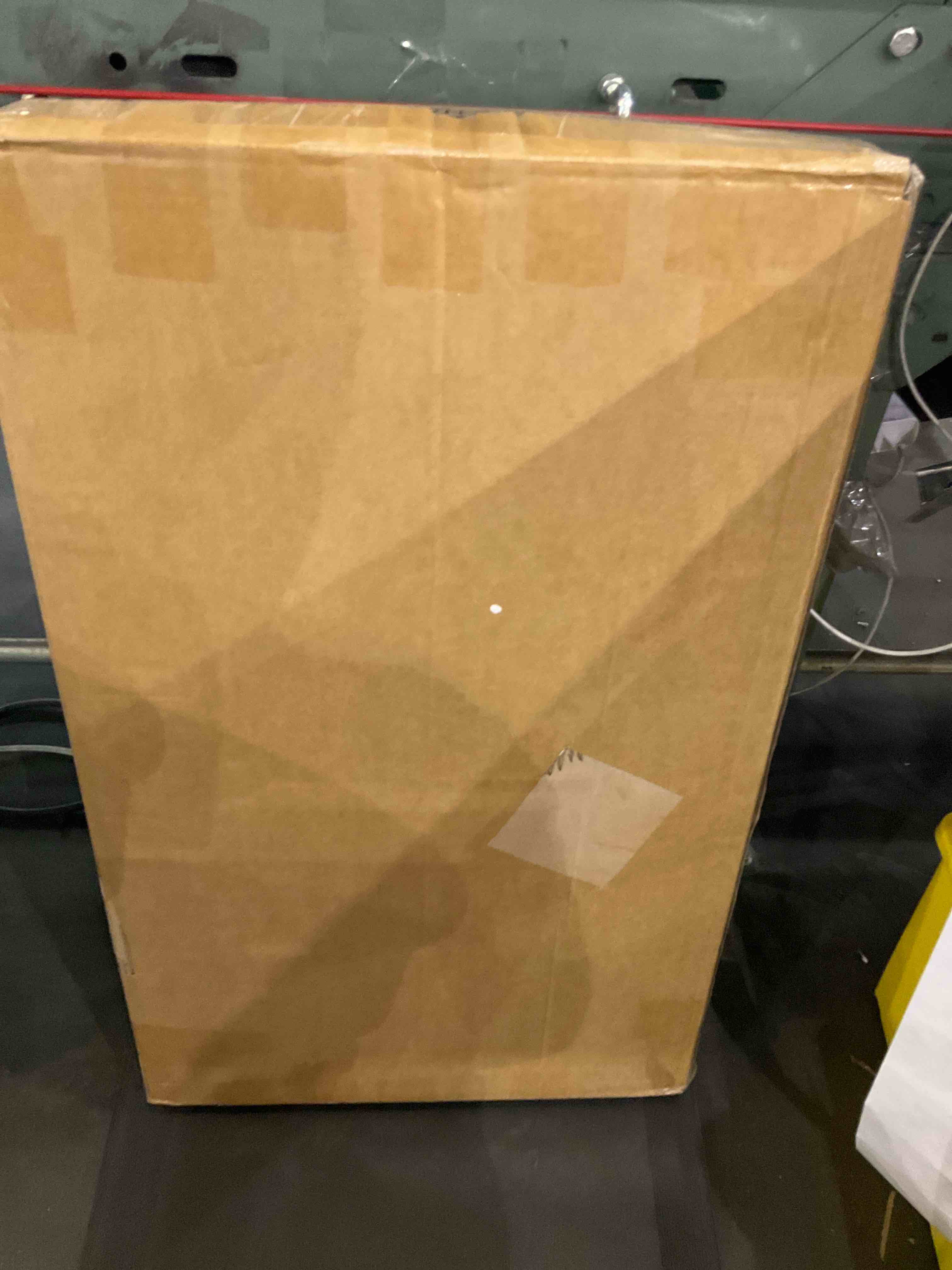 https://s3.amazonaws.com/lotting-images-prod/bidfta/PPE0317040_1730397004477.jpeg