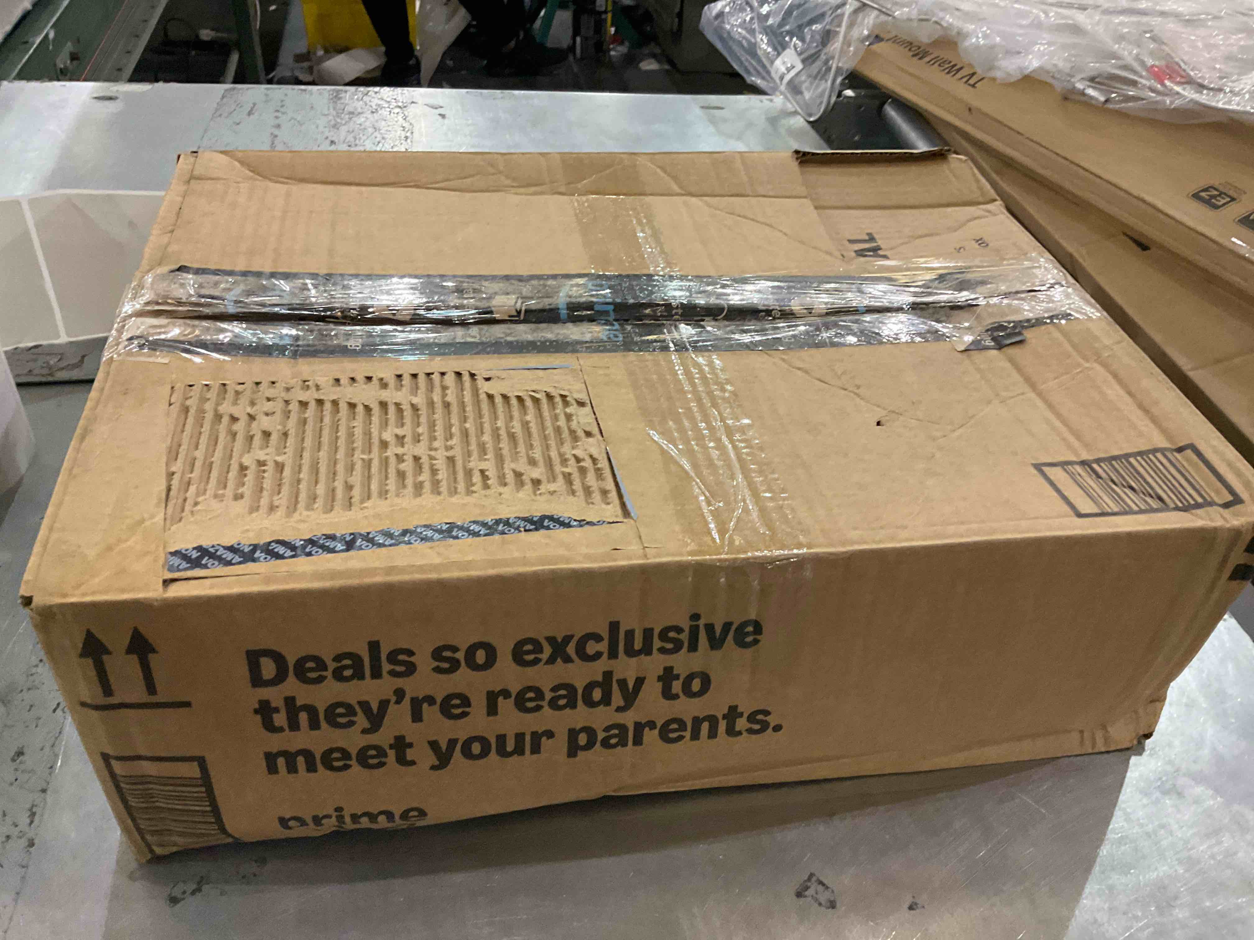 https://s3.amazonaws.com/lotting-images-prod/bidfta/PPE0317079_1730384937933.jpeg