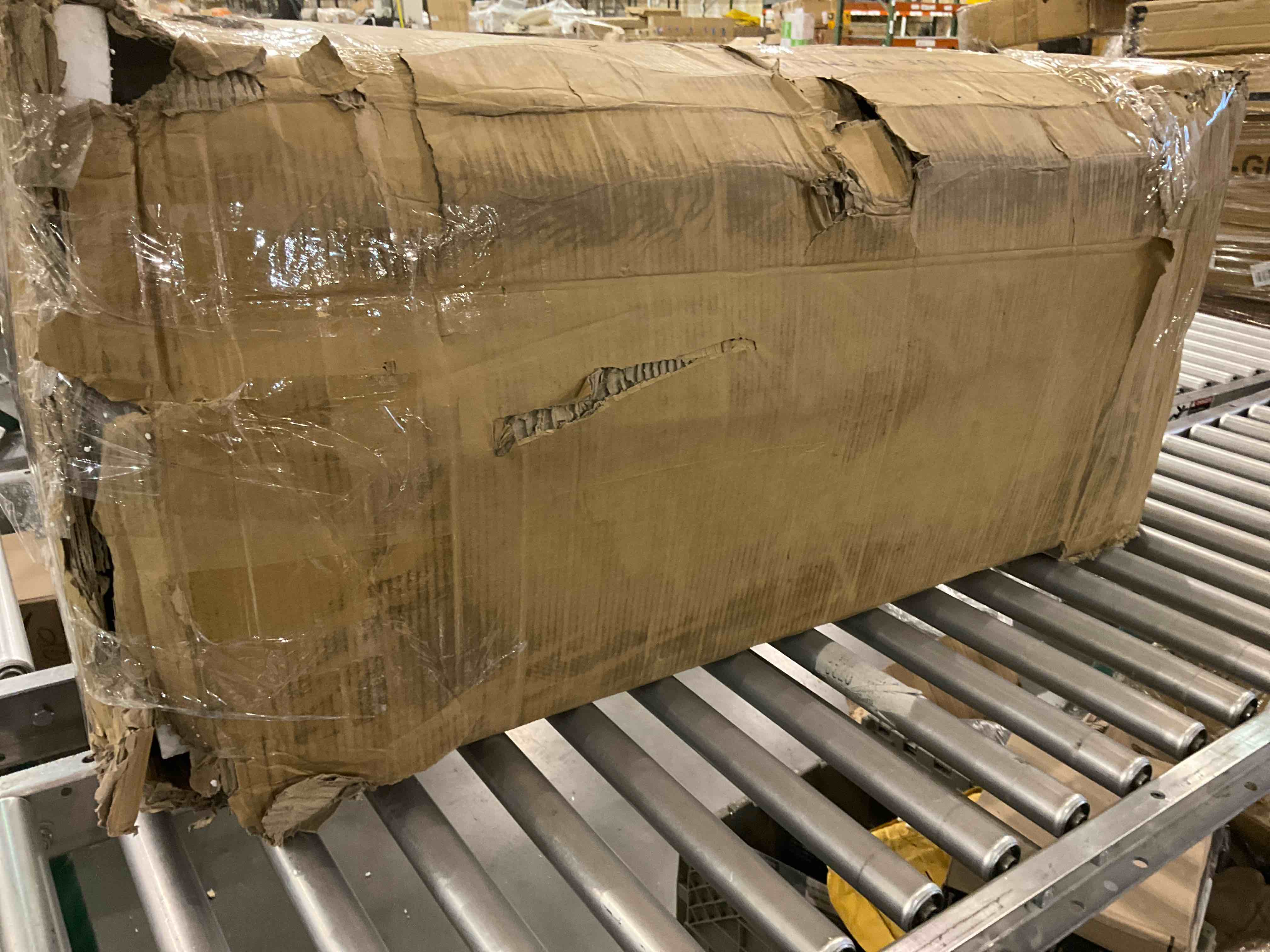 https://s3.amazonaws.com/lotting-images-prod/bidfta/PPE0317861_1729604639919.jpeg