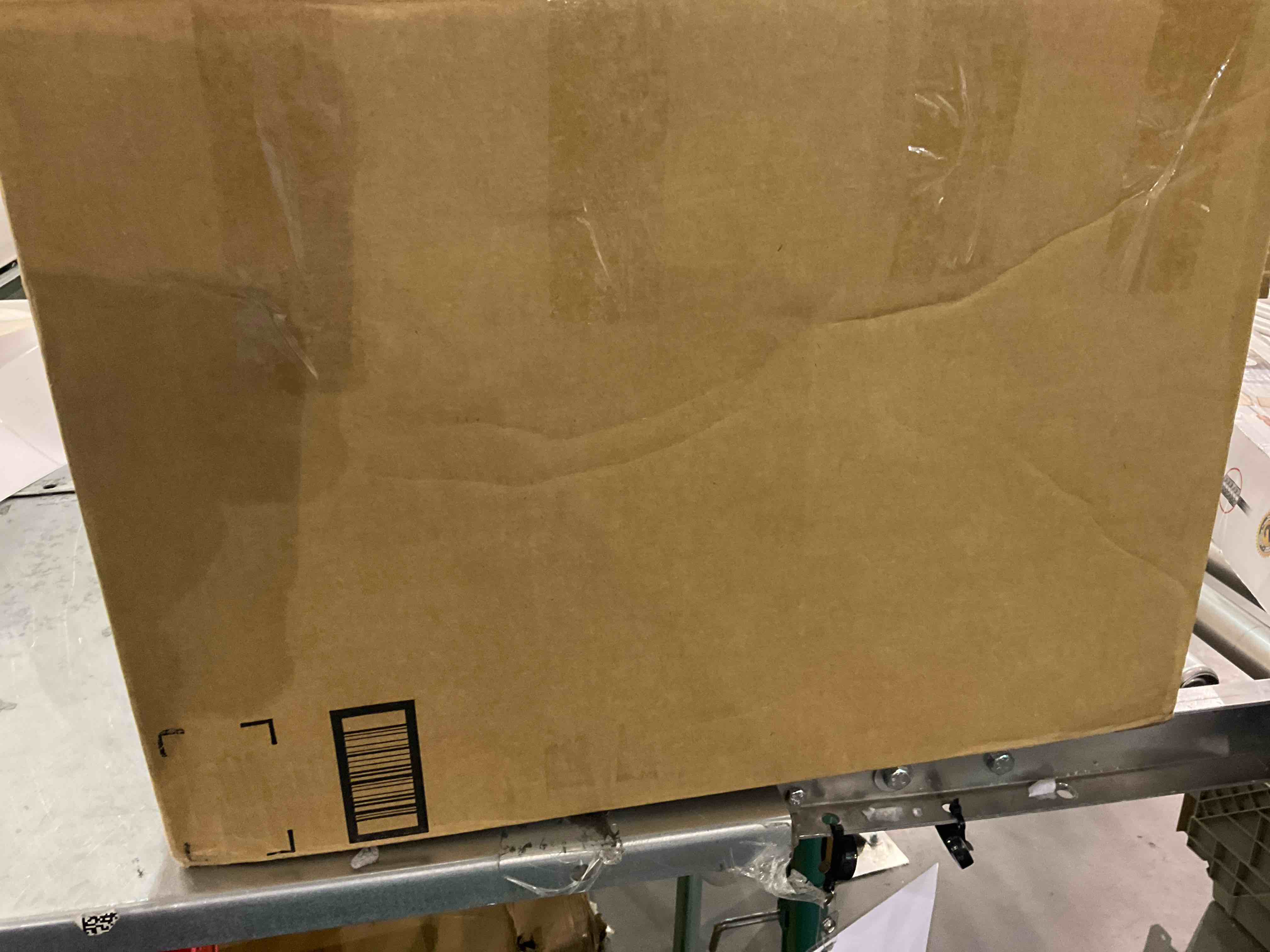 https://s3.amazonaws.com/lotting-images-prod/bidfta/PPE0317902_1729595759945.jpeg