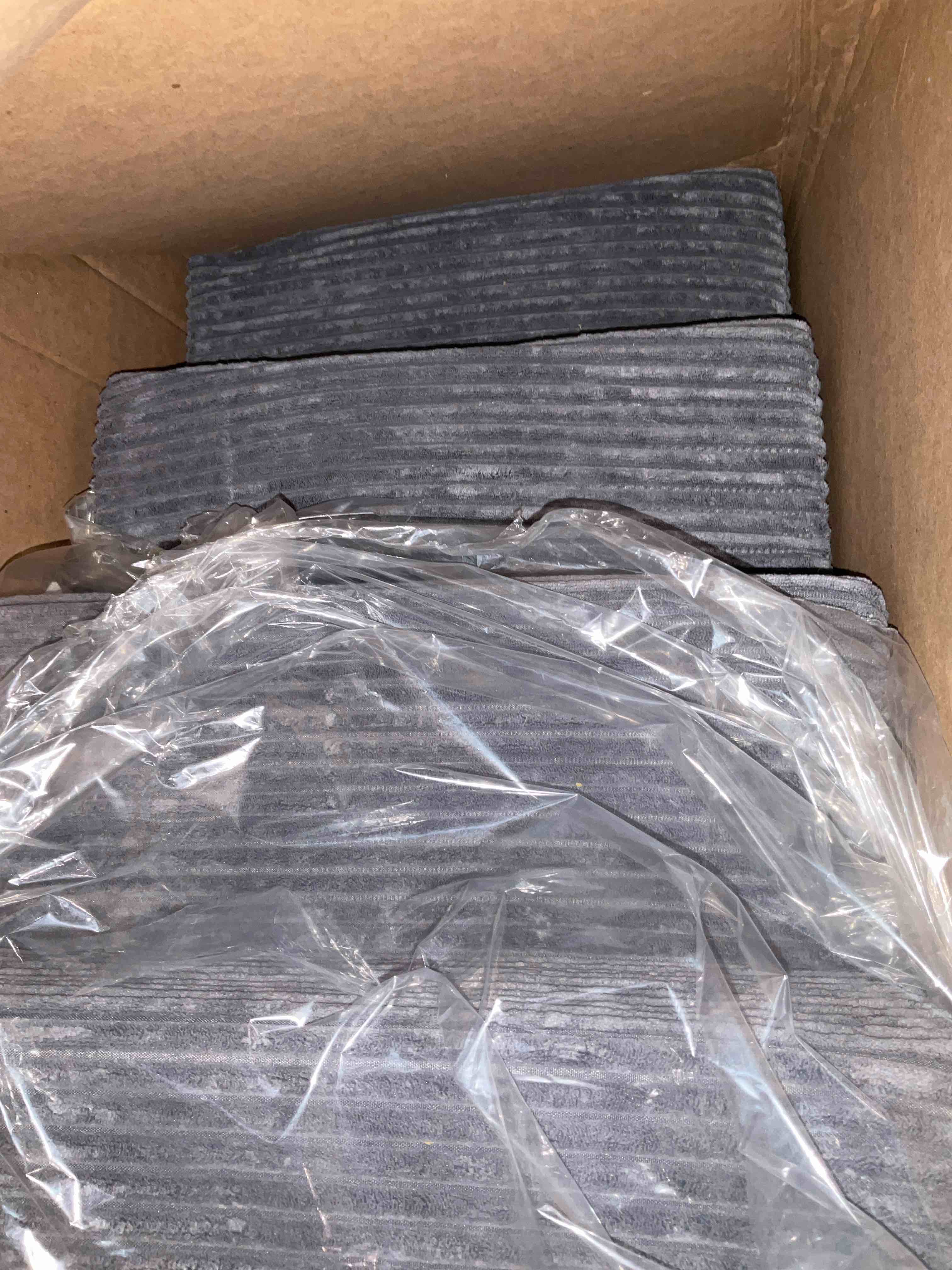 https://s3.amazonaws.com/lotting-images-prod/bidfta/PPE0318329_1739999921485.jpeg
