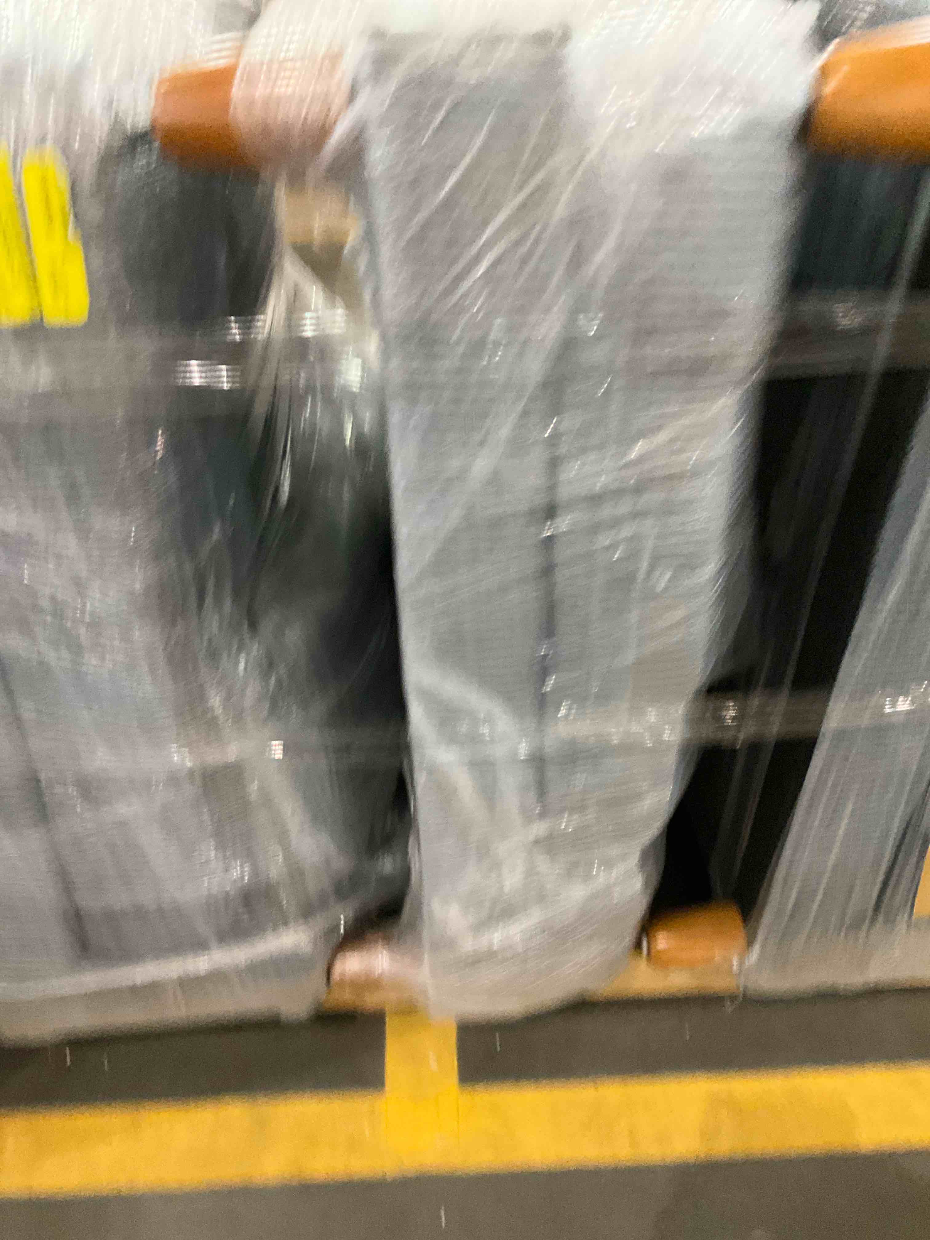 https://s3.amazonaws.com/lotting-images-prod/bidfta/PPE0318610_1734719597260.jpeg