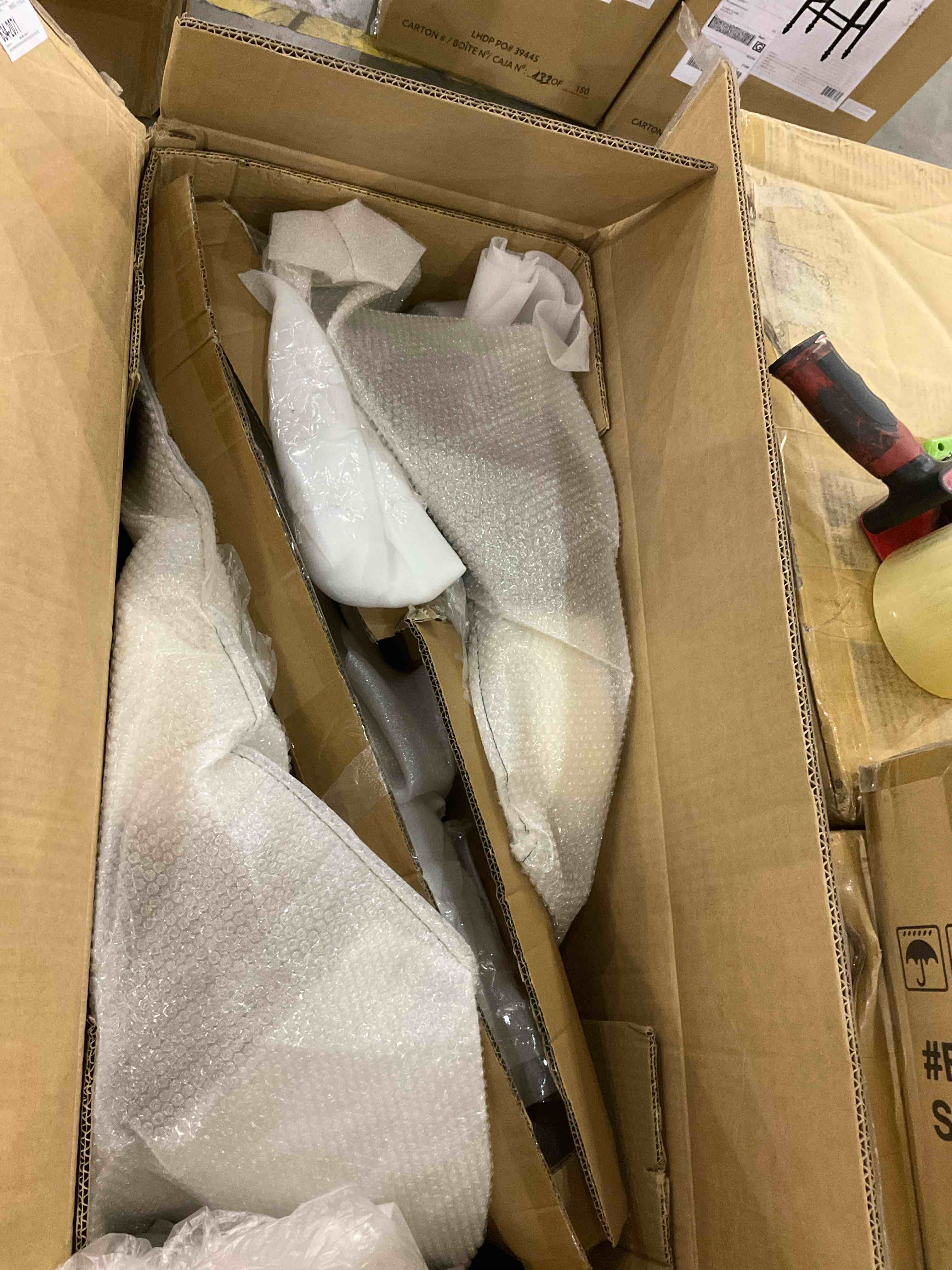 https://s3.amazonaws.com/lotting-images-prod/bidfta/PPE0320570_1731521699054.jpeg