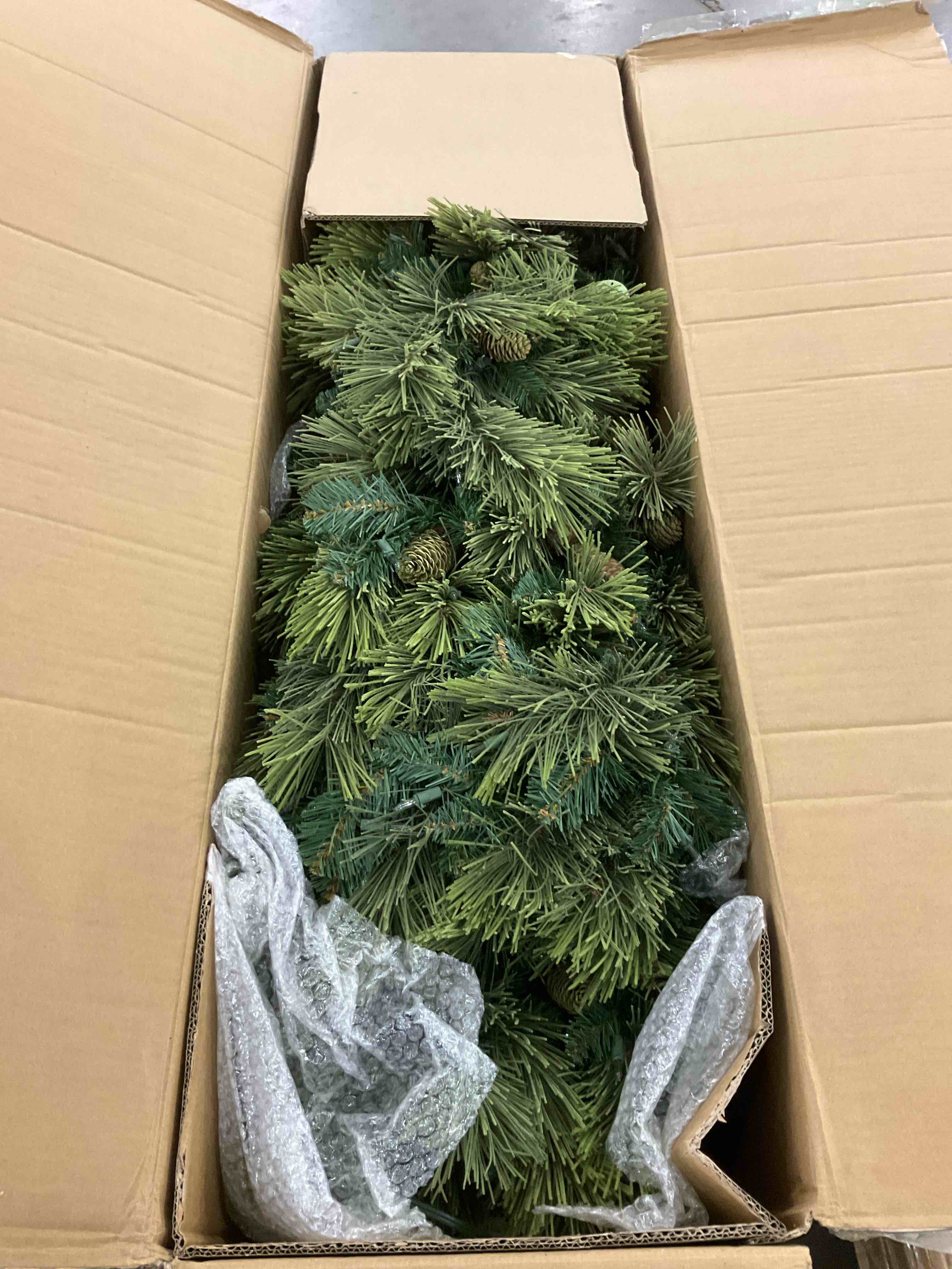 https://s3.amazonaws.com/lotting-images-prod/bidfta/PPE0320577_1731520764641.jpeg