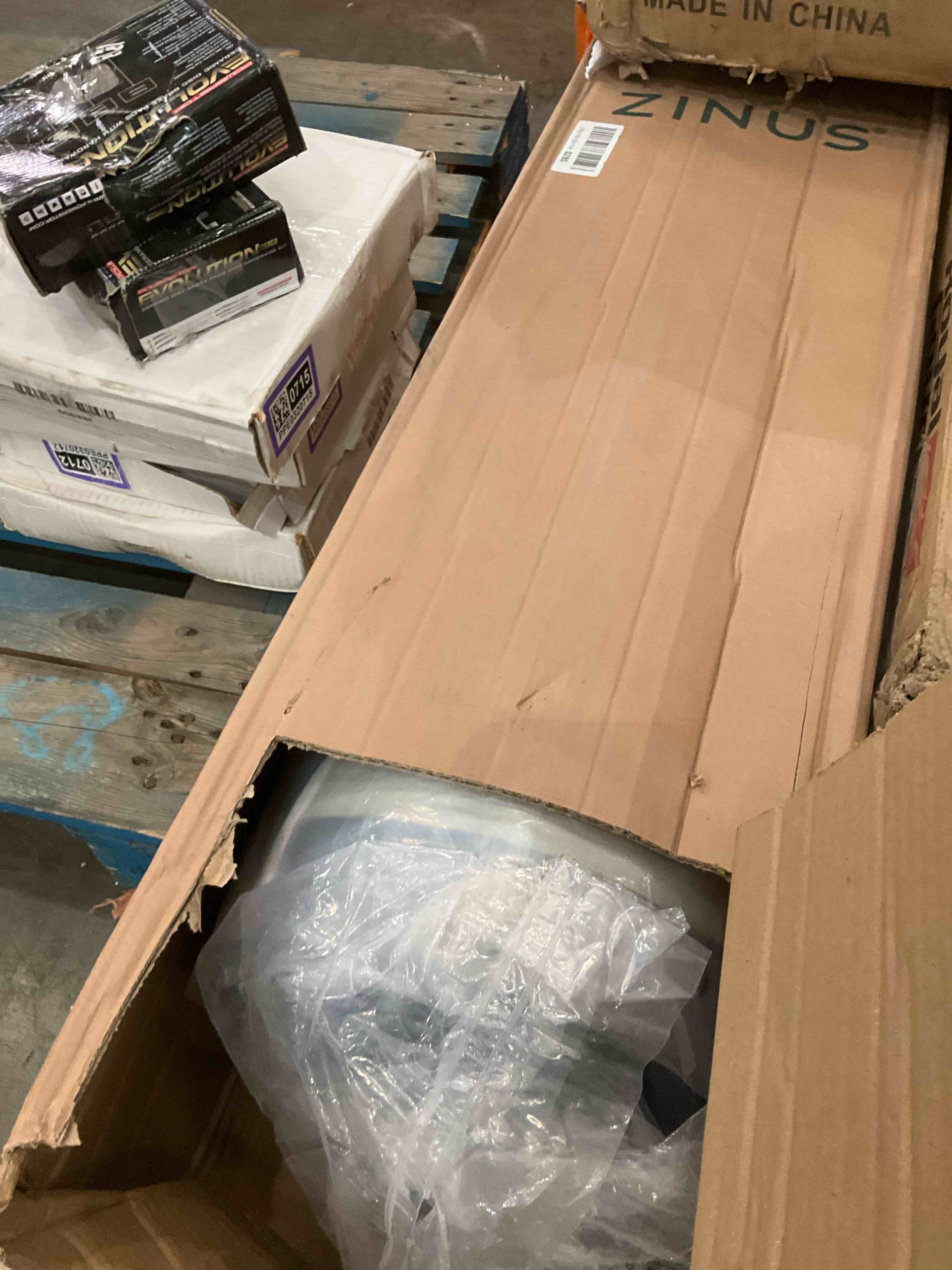 https://s3.amazonaws.com/lotting-images-prod/bidfta/PPE0320706_1731424651386.jpeg