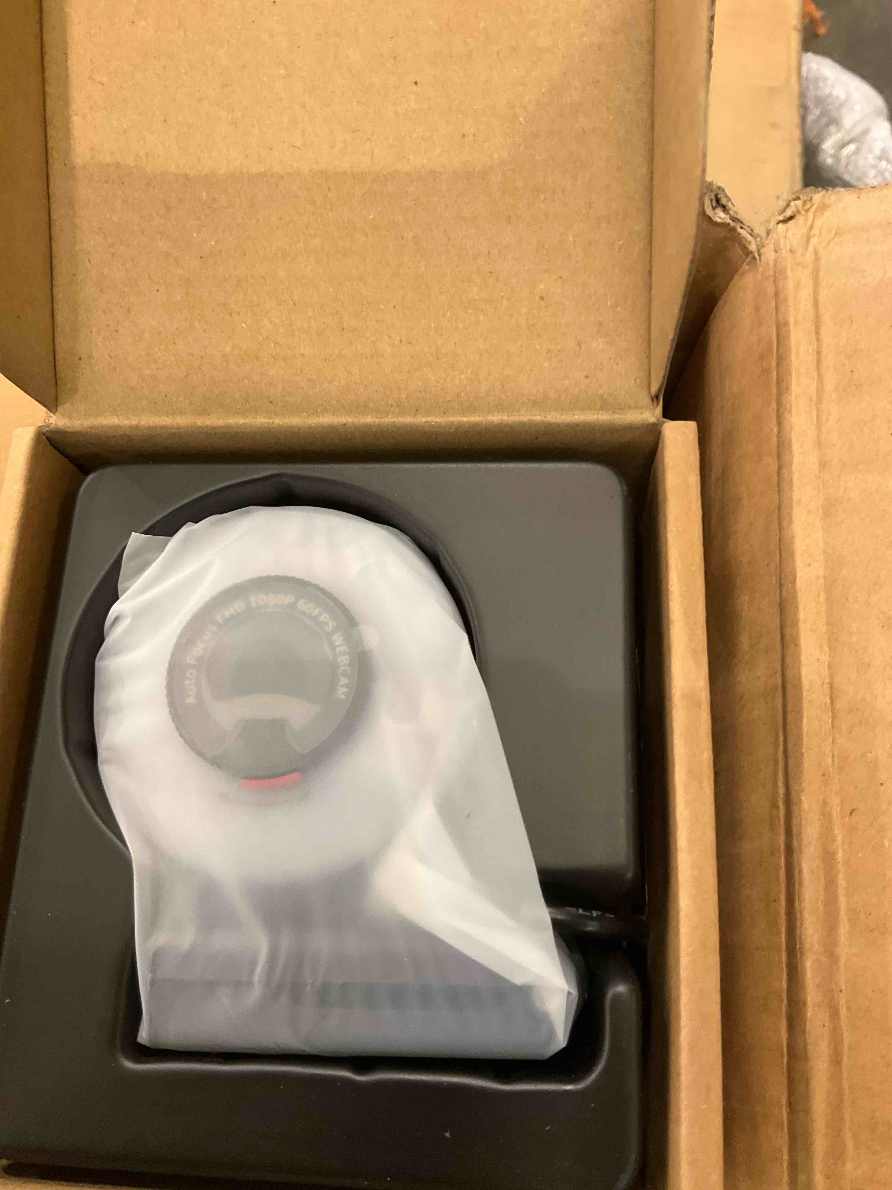 https://s3.amazonaws.com/lotting-images-prod/bidfta/PPE0320761_1731422762121.jpeg
