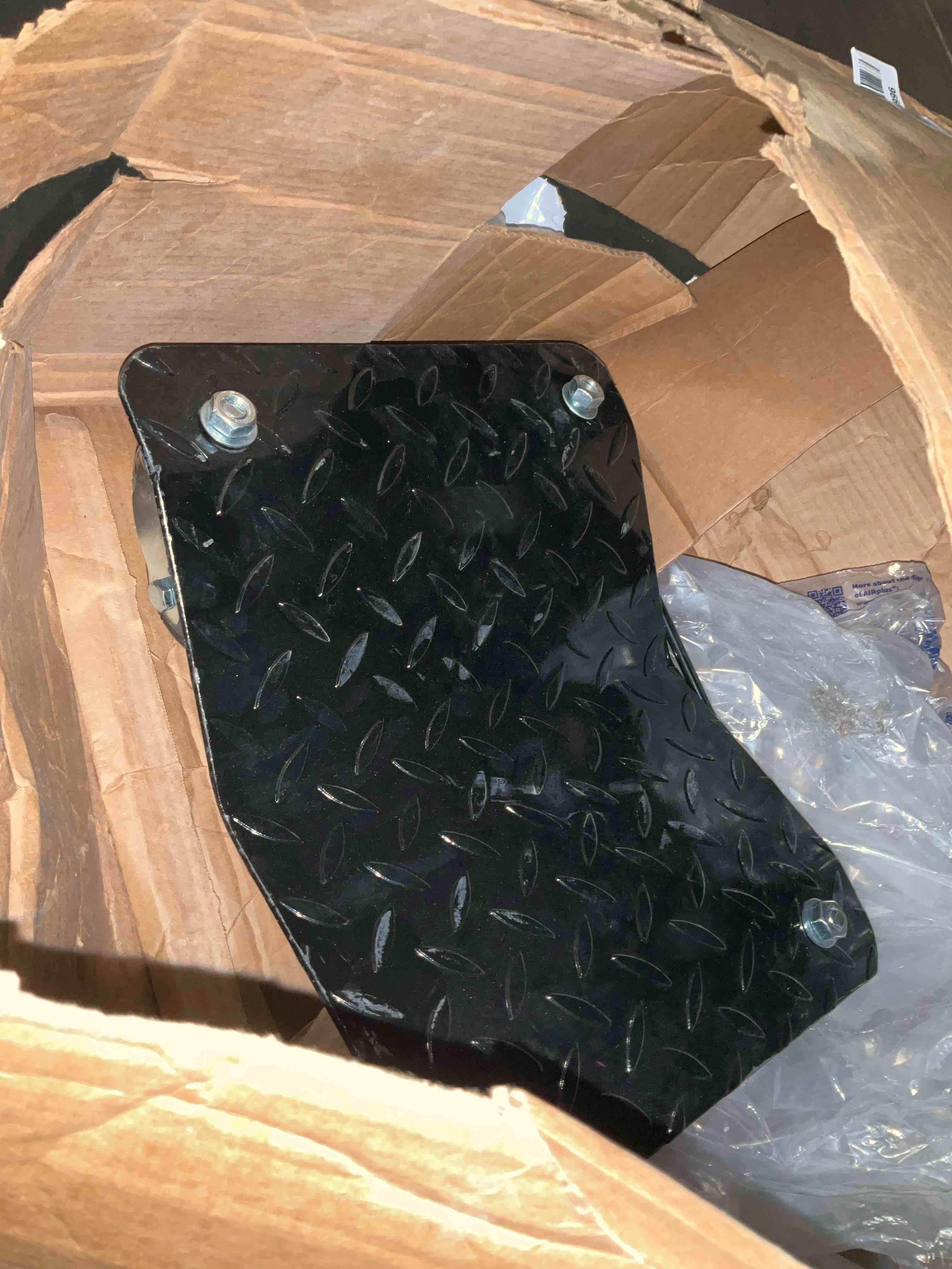 https://s3.amazonaws.com/lotting-images-prod/bidfta/PPE0320815_1731416044145.jpeg