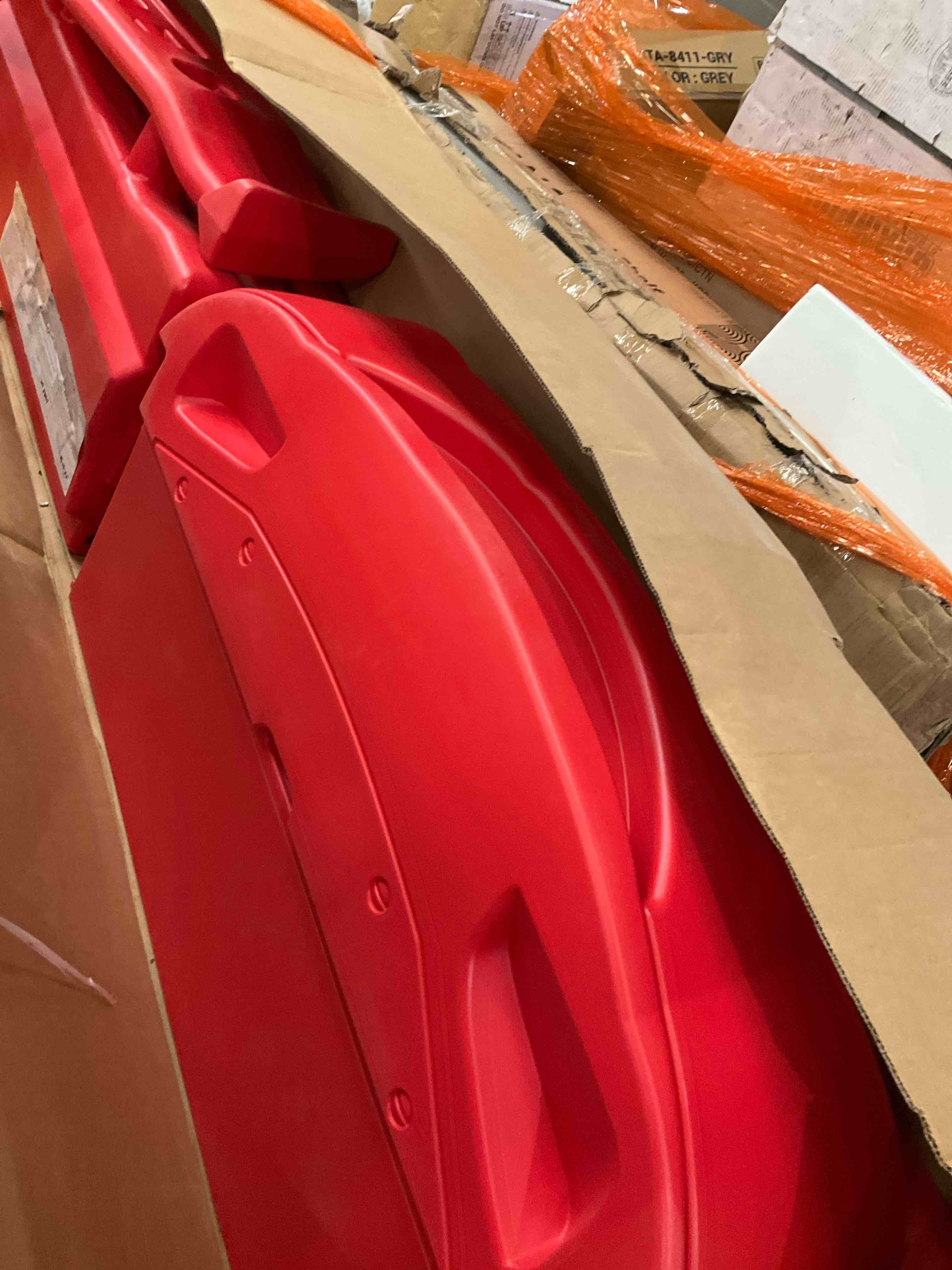 Disney/Pixar Cars Lightning McQueen Twin Bed by Delta Children