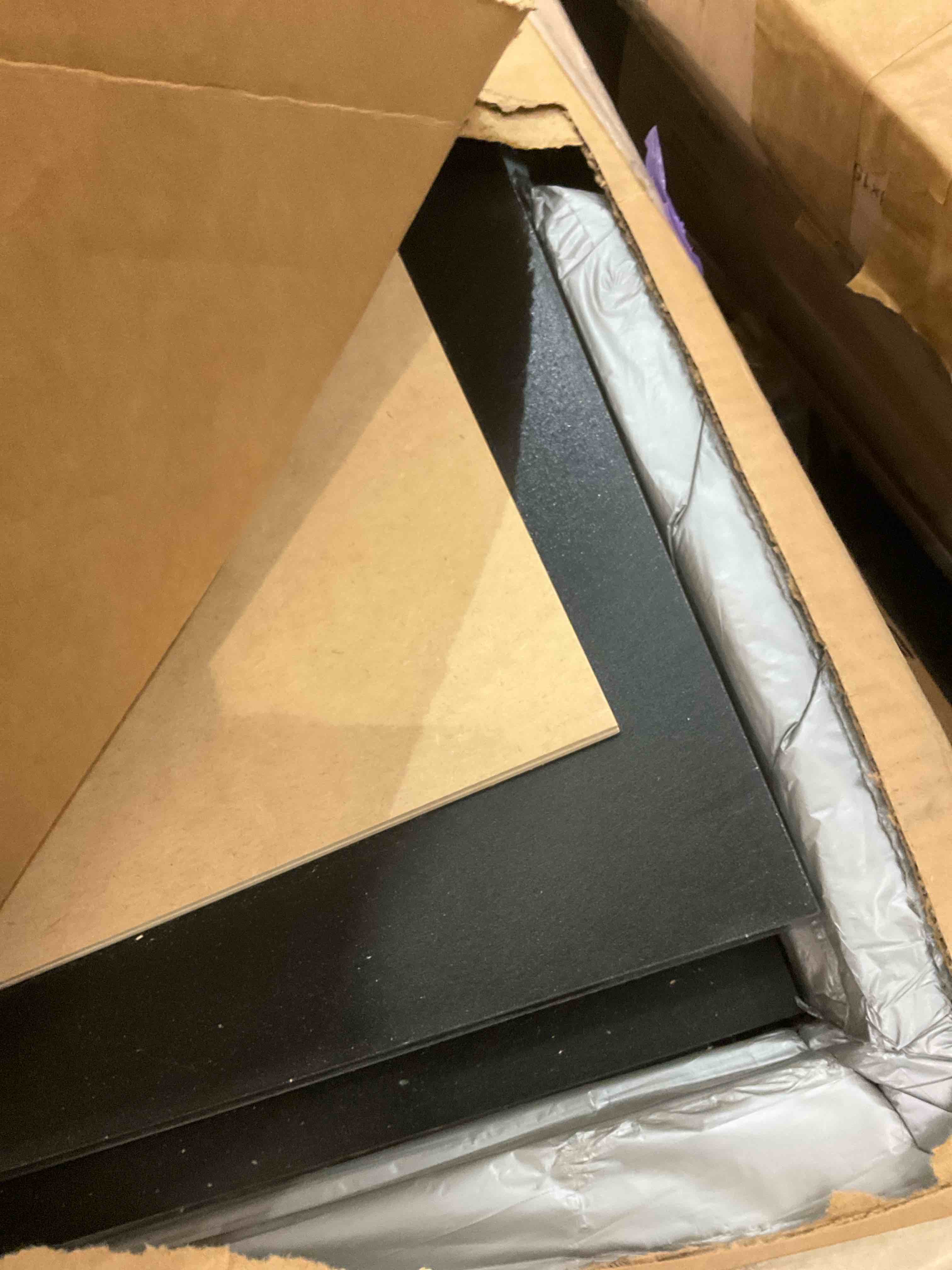 https://s3.amazonaws.com/lotting-images-prod/bidfta/PPE0320906_1731336544379.jpeg