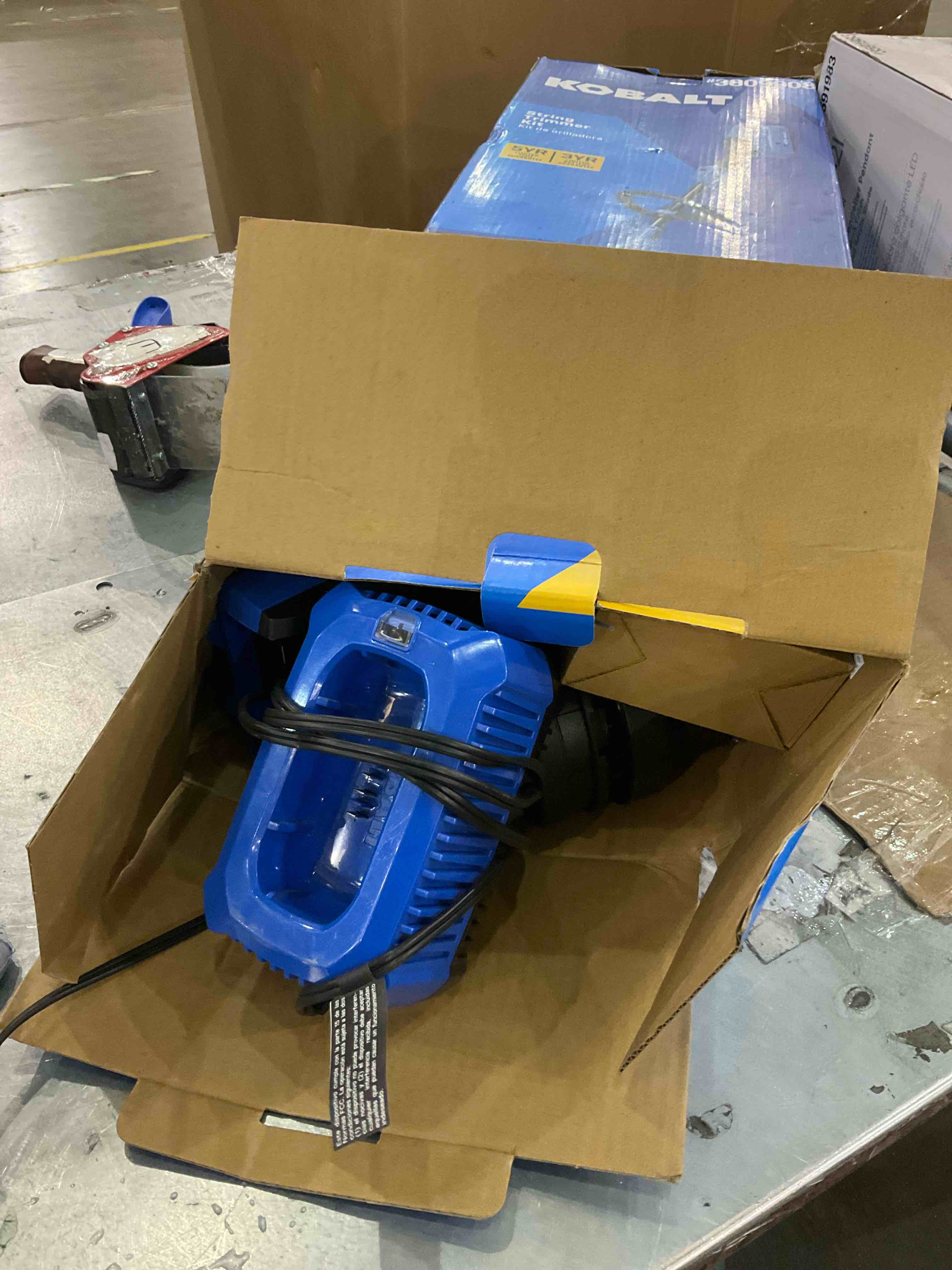 https://s3.amazonaws.com/lotting-images-prod/bidfta/PPE0321223_1730923305359.jpeg