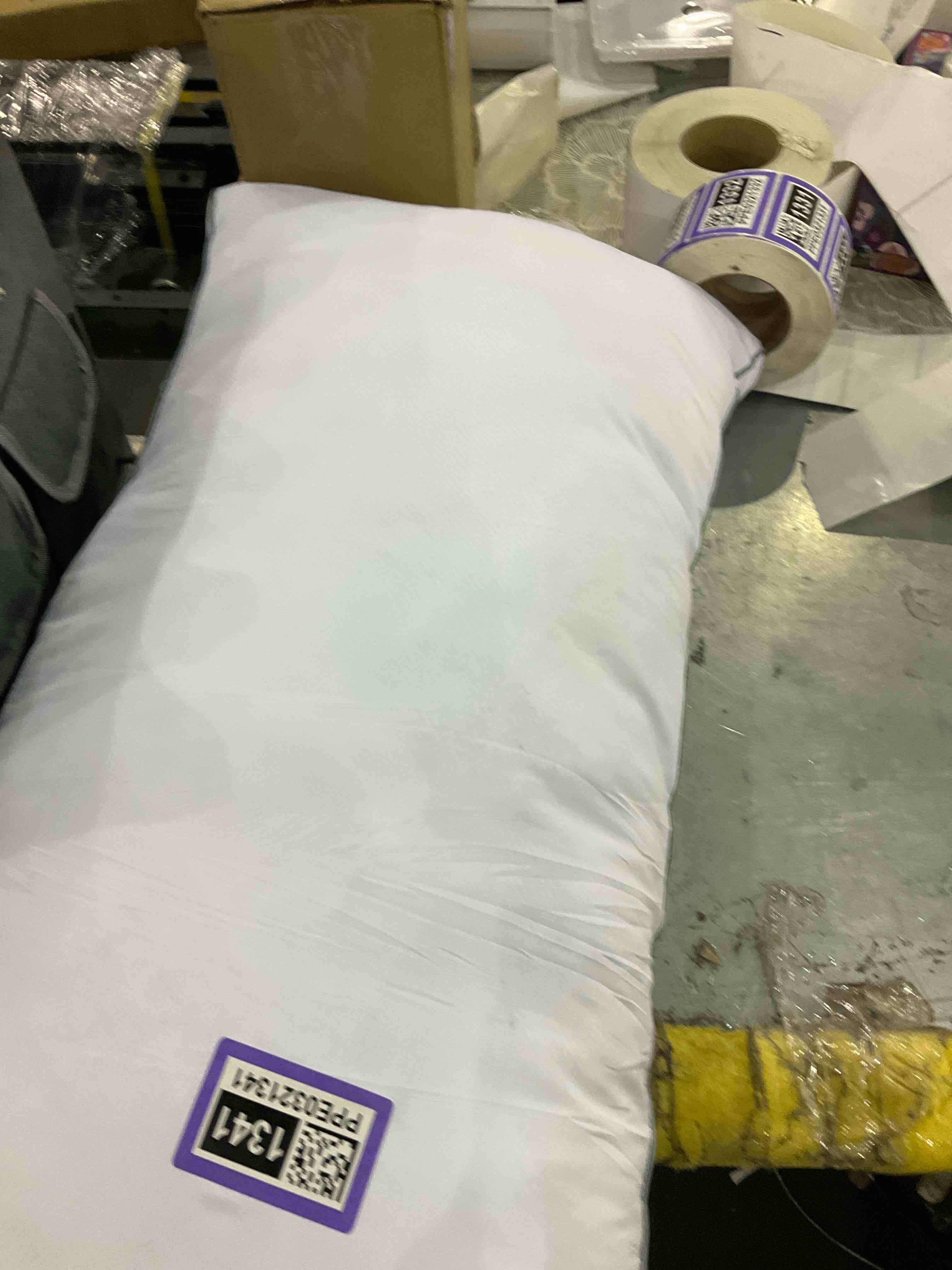 https://s3.amazonaws.com/lotting-images-prod/bidfta/PPE0321341_1730461877303.jpeg