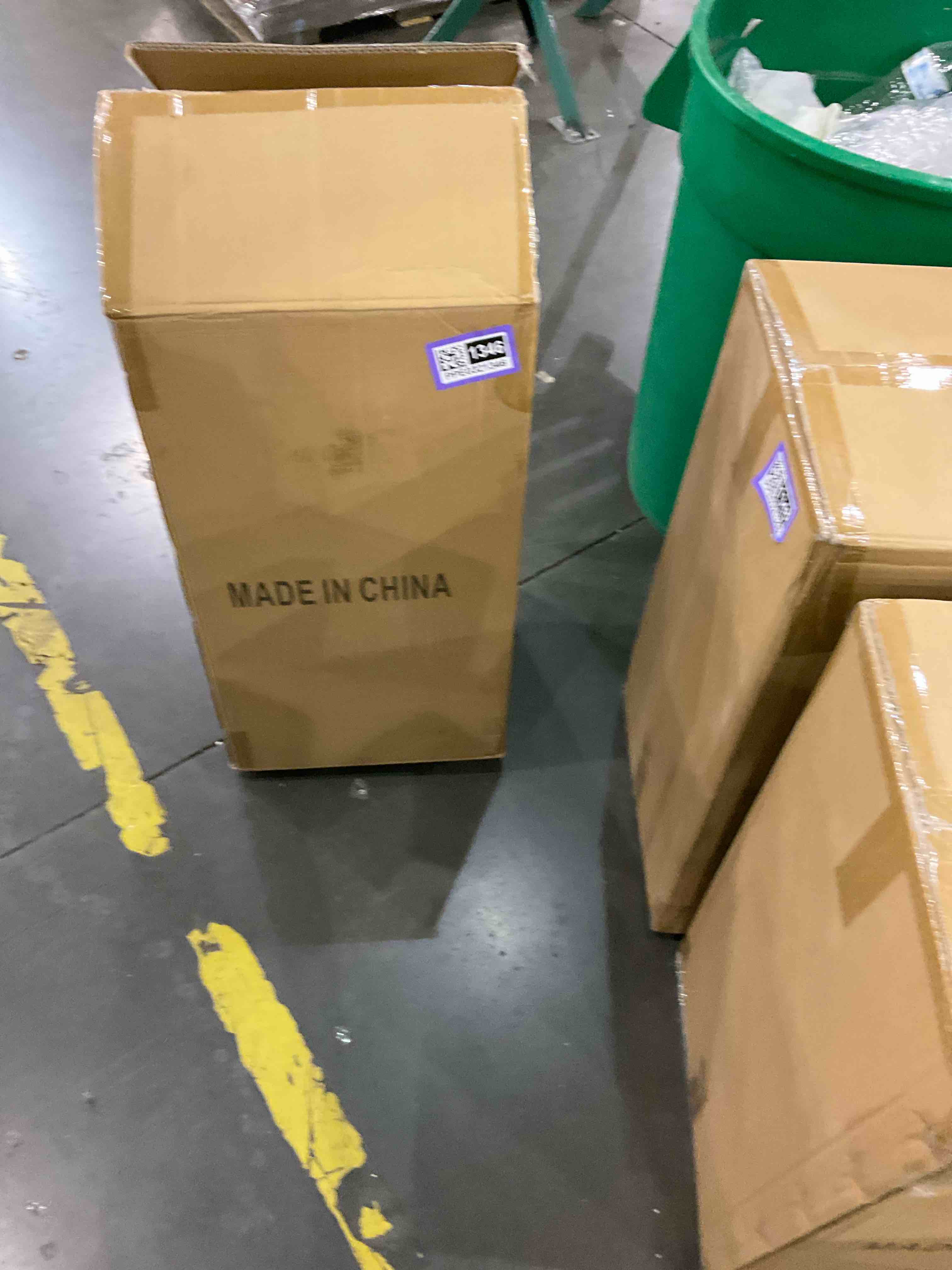 https://s3.amazonaws.com/lotting-images-prod/bidfta/PPE0321348_1730461027616.jpeg