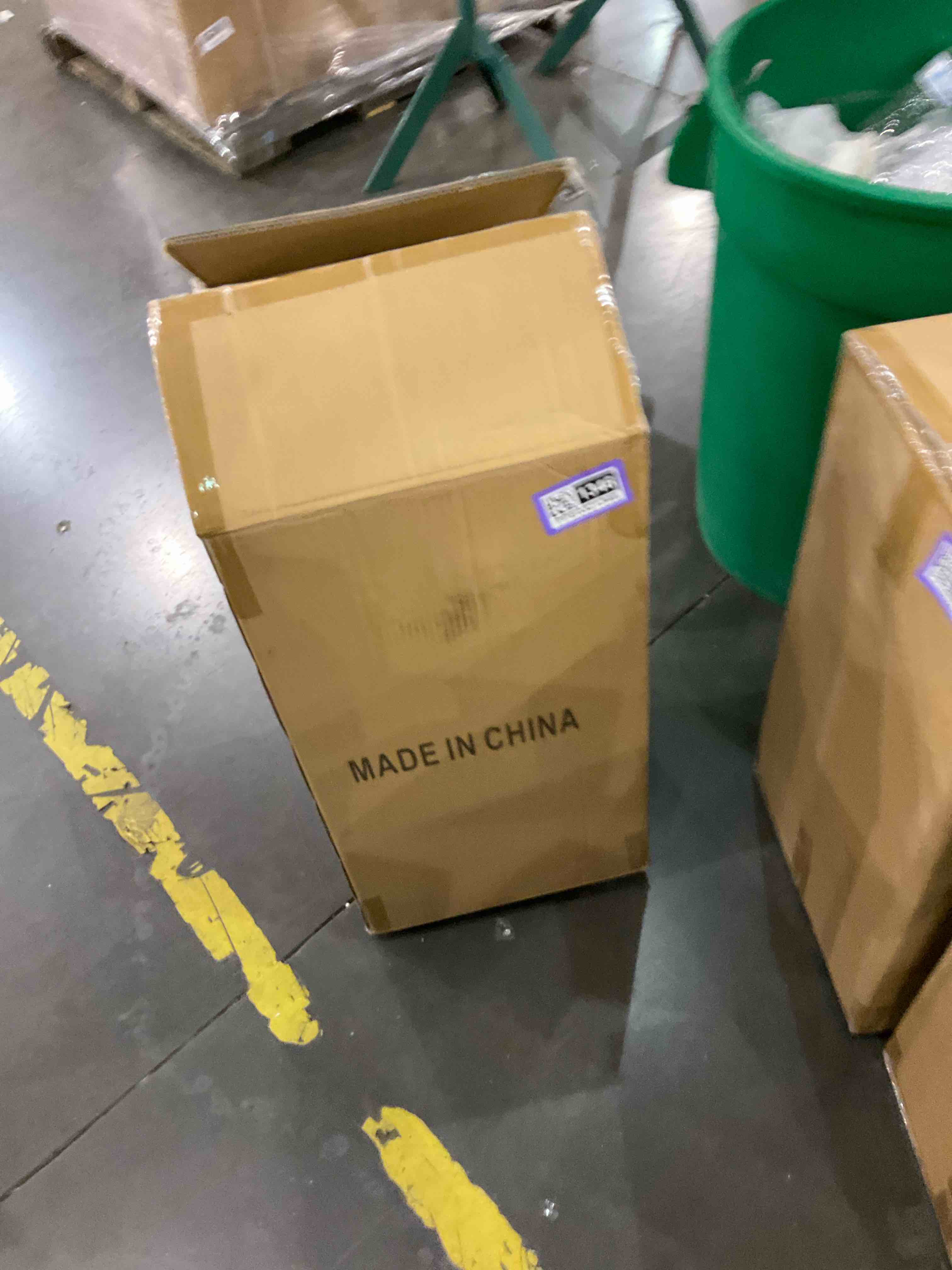 https://s3.amazonaws.com/lotting-images-prod/bidfta/PPE0321348_1730461029519.jpeg