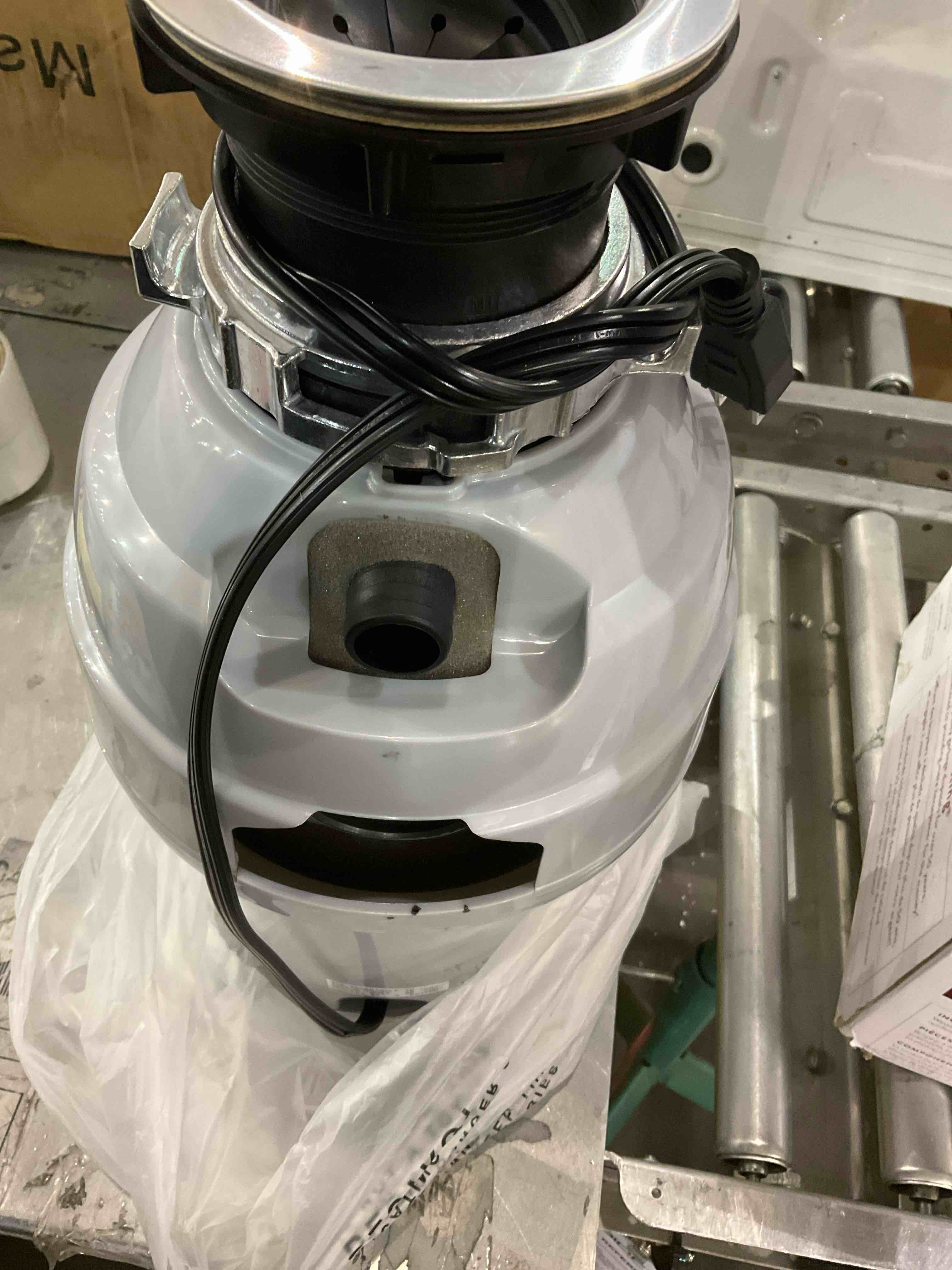 https://s3.amazonaws.com/lotting-images-prod/bidfta/PPE0322248_1740058738520.jpeg