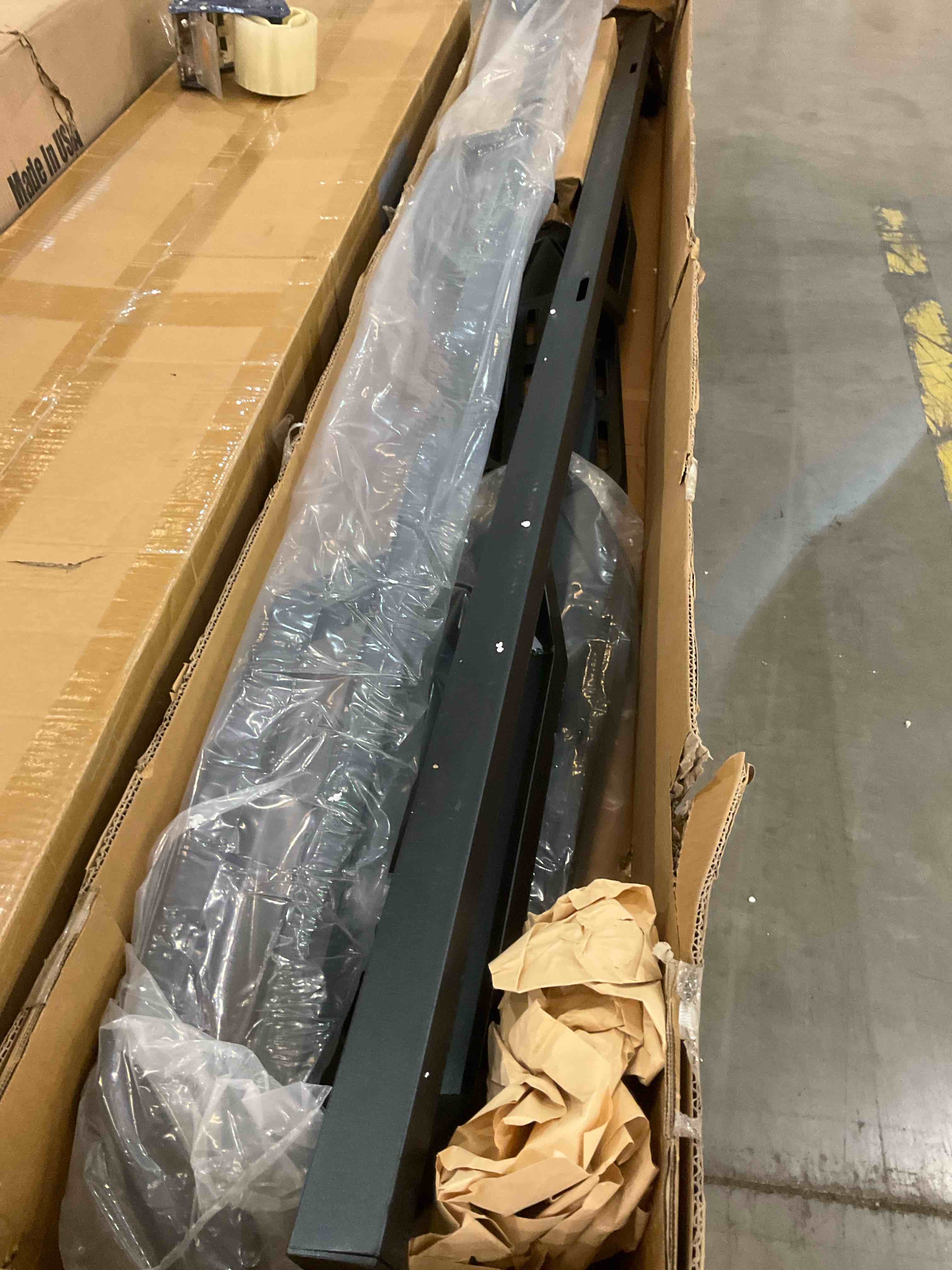 https://s3.amazonaws.com/lotting-images-prod/bidfta/PPE0323556_1734108182427.jpeg