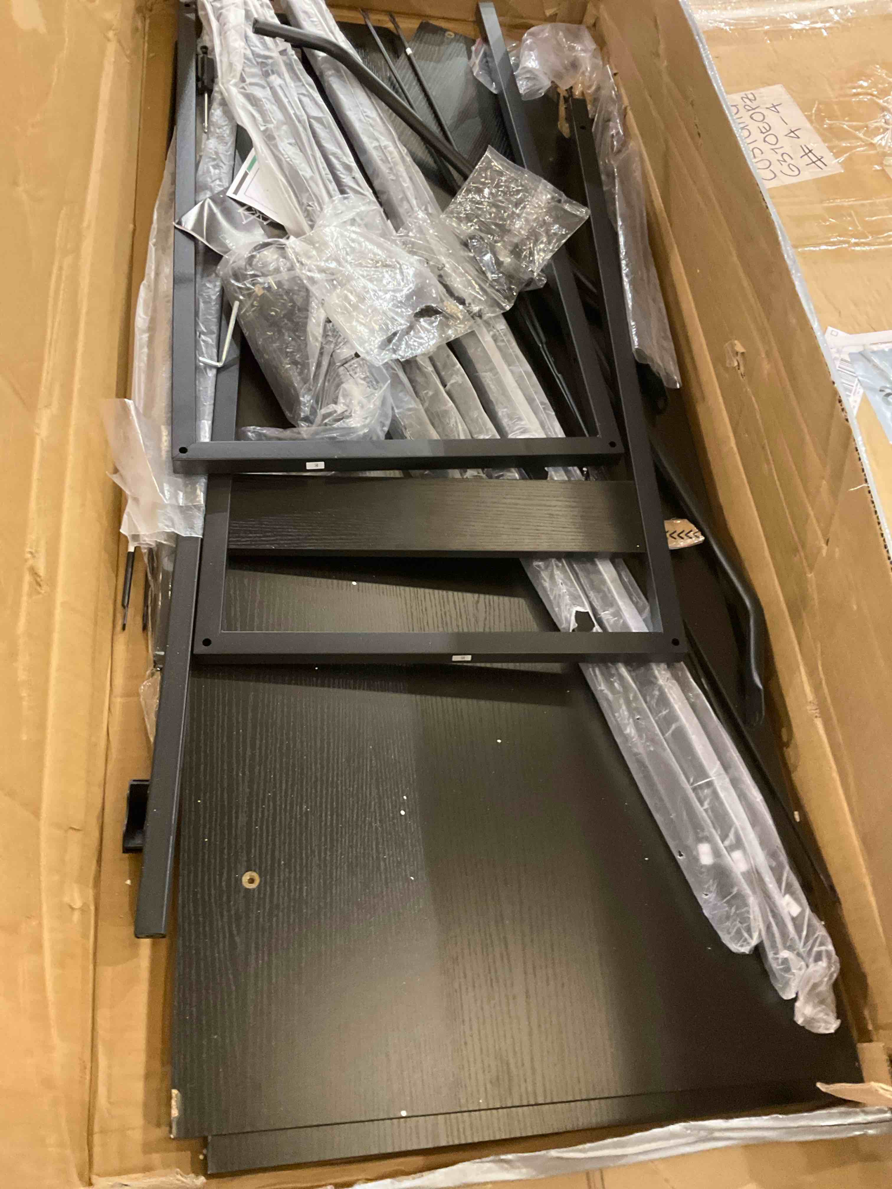 https://s3.amazonaws.com/lotting-images-prod/bidfta/PPE0323772_1733933420876.jpeg