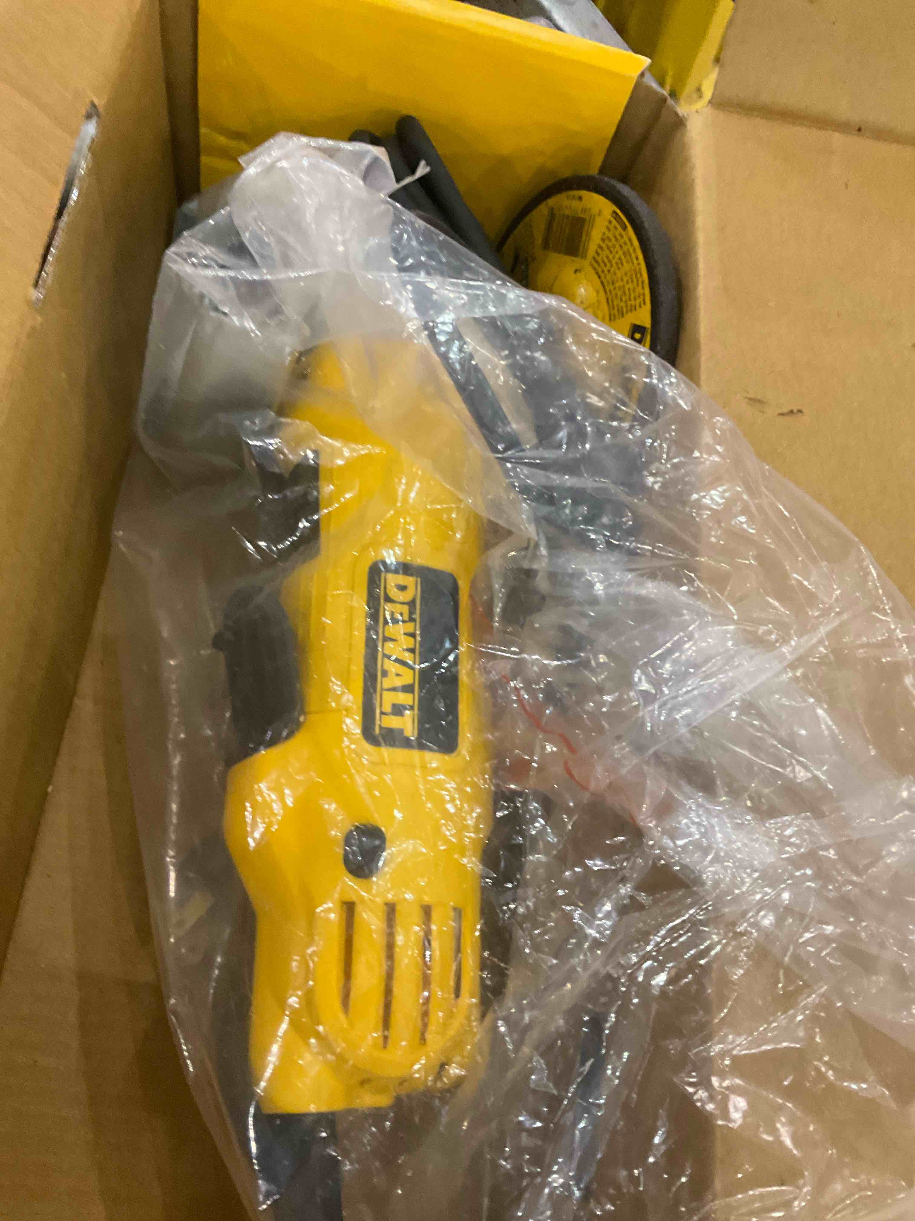 DEWALT 4-1/2-in 9 Amps Paddle Switch Corded Angle Grinder
