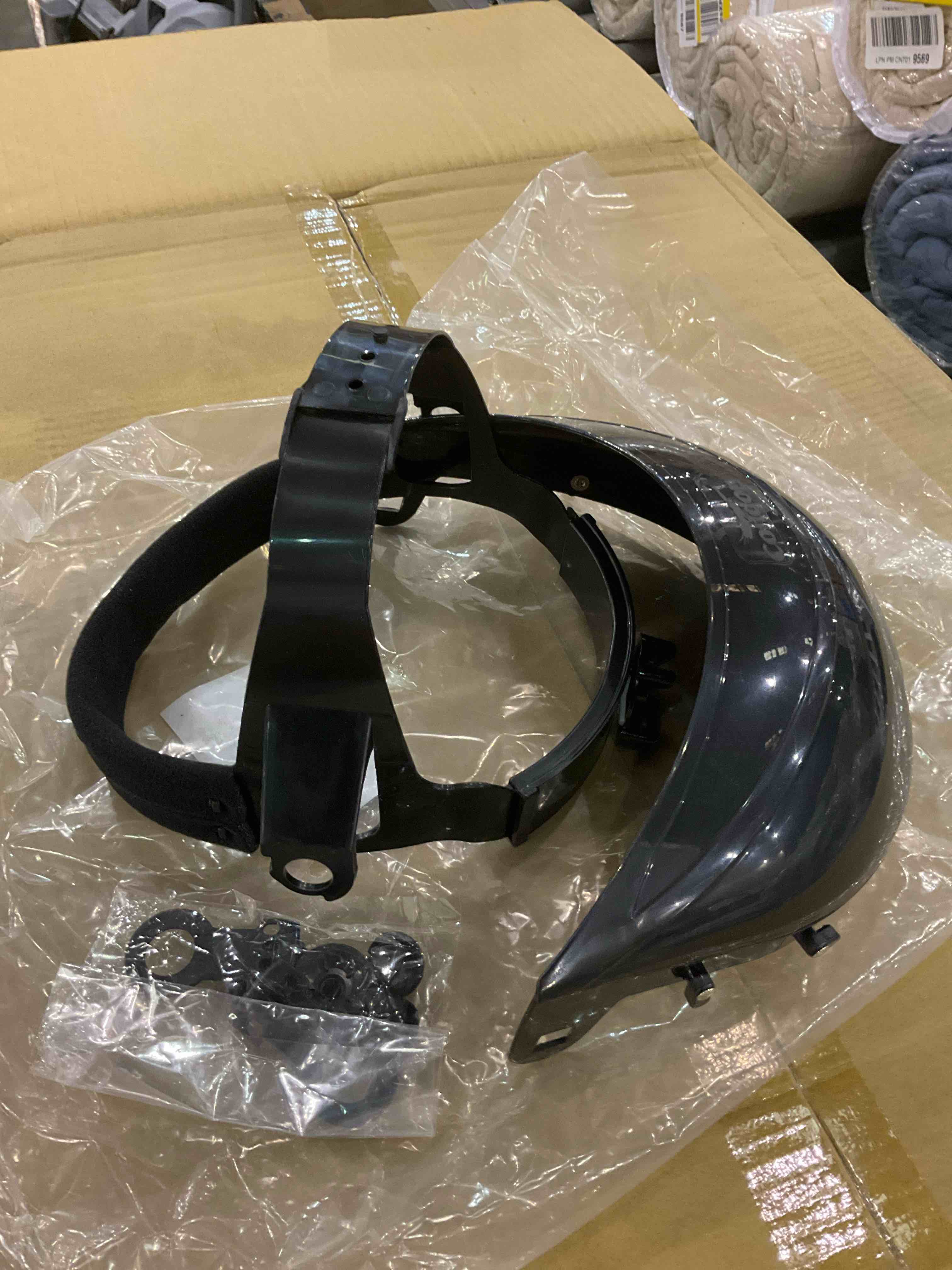 https://s3.amazonaws.com/lotting-images-prod/bidfta/PPE0326246_1730836388580.jpeg
