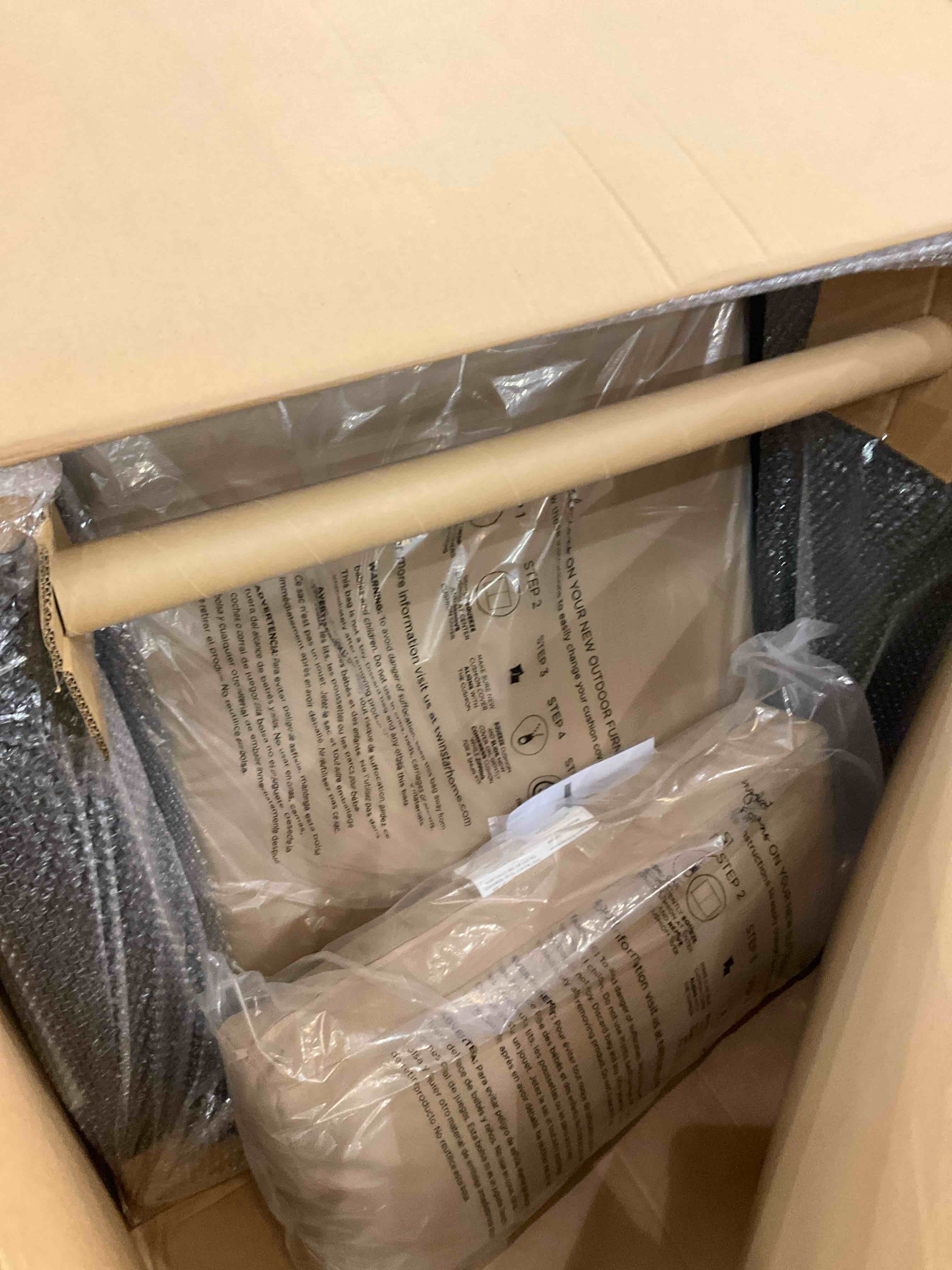 https://s3.amazonaws.com/lotting-images-prod/bidfta/PPE0326749_1730483458059.jpeg