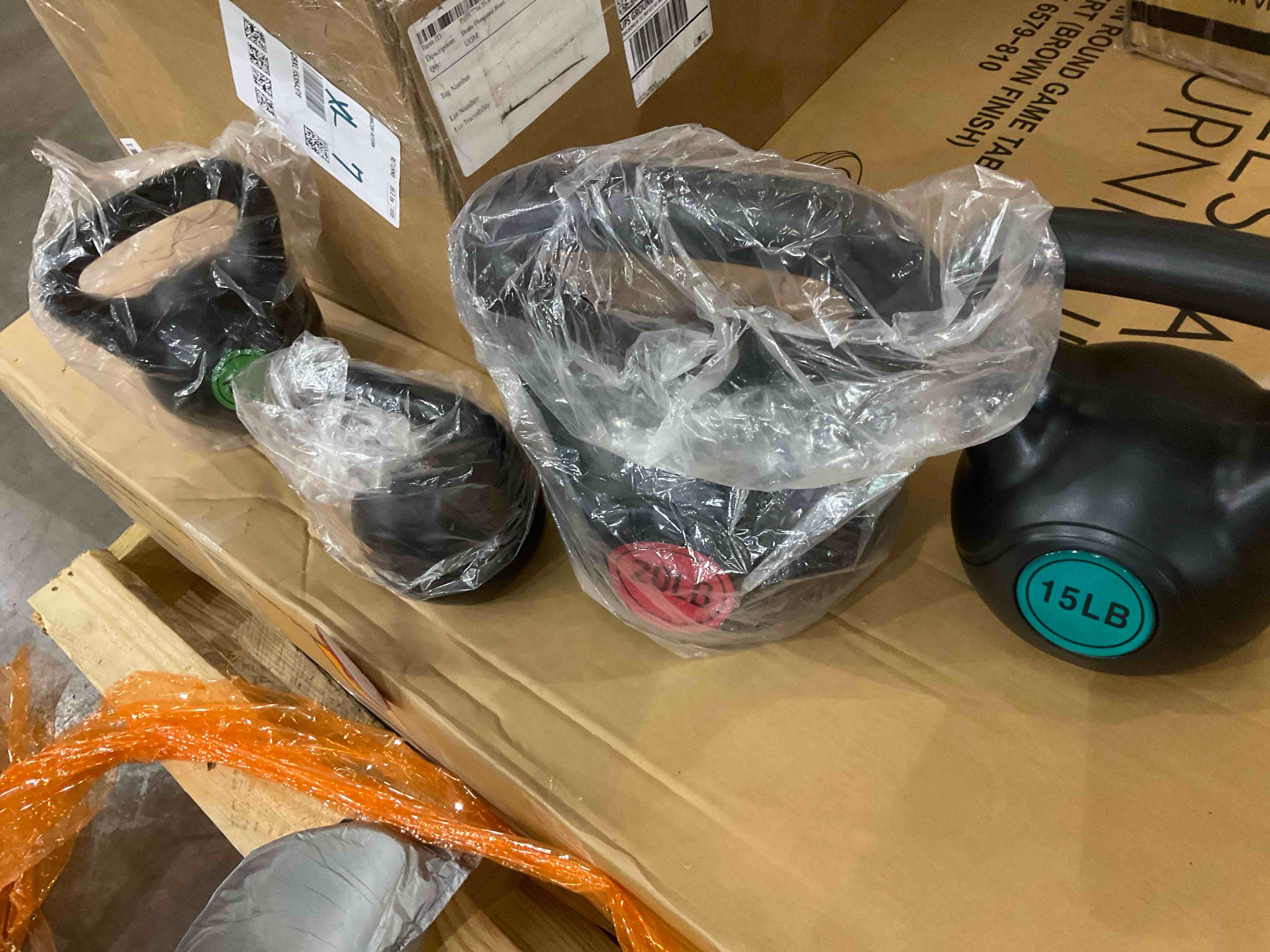 https://s3.amazonaws.com/lotting-images-prod/bidfta/PPE0326792_1730472393802.jpeg