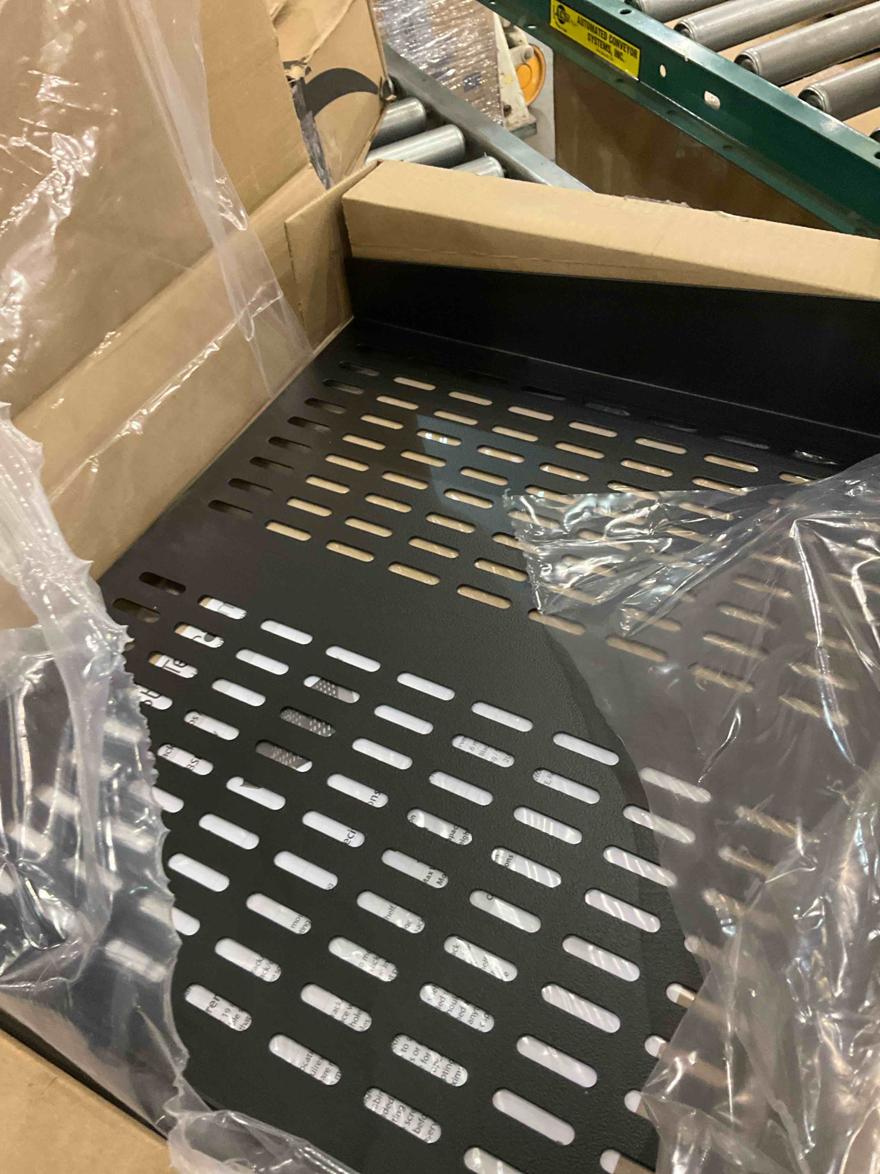 https://s3.amazonaws.com/lotting-images-prod/bidfta/PPE0327331_1730124744051.jpeg