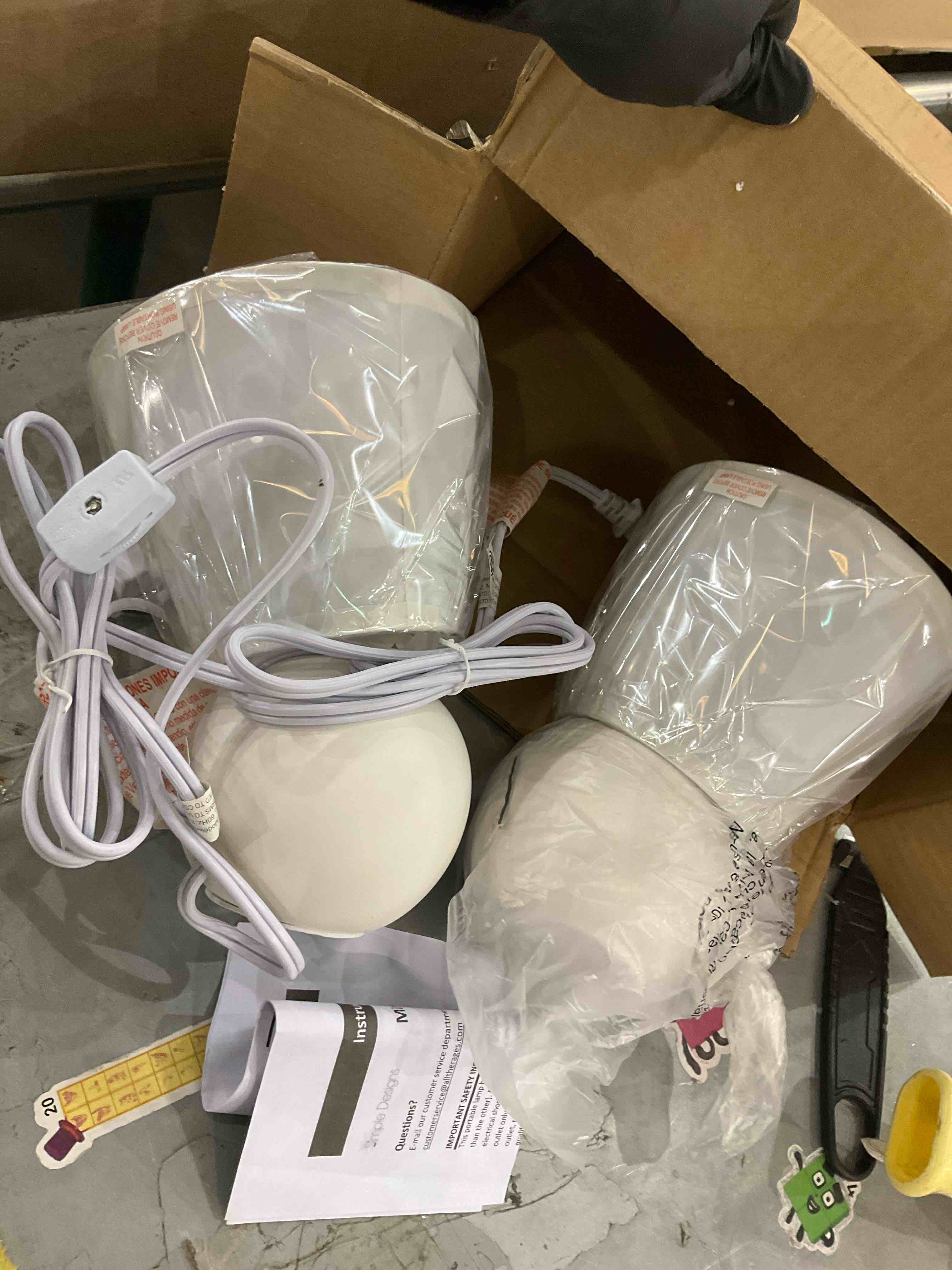 https://s3.amazonaws.com/lotting-images-prod/bidfta/PPE0327973_1729013291227.jpeg