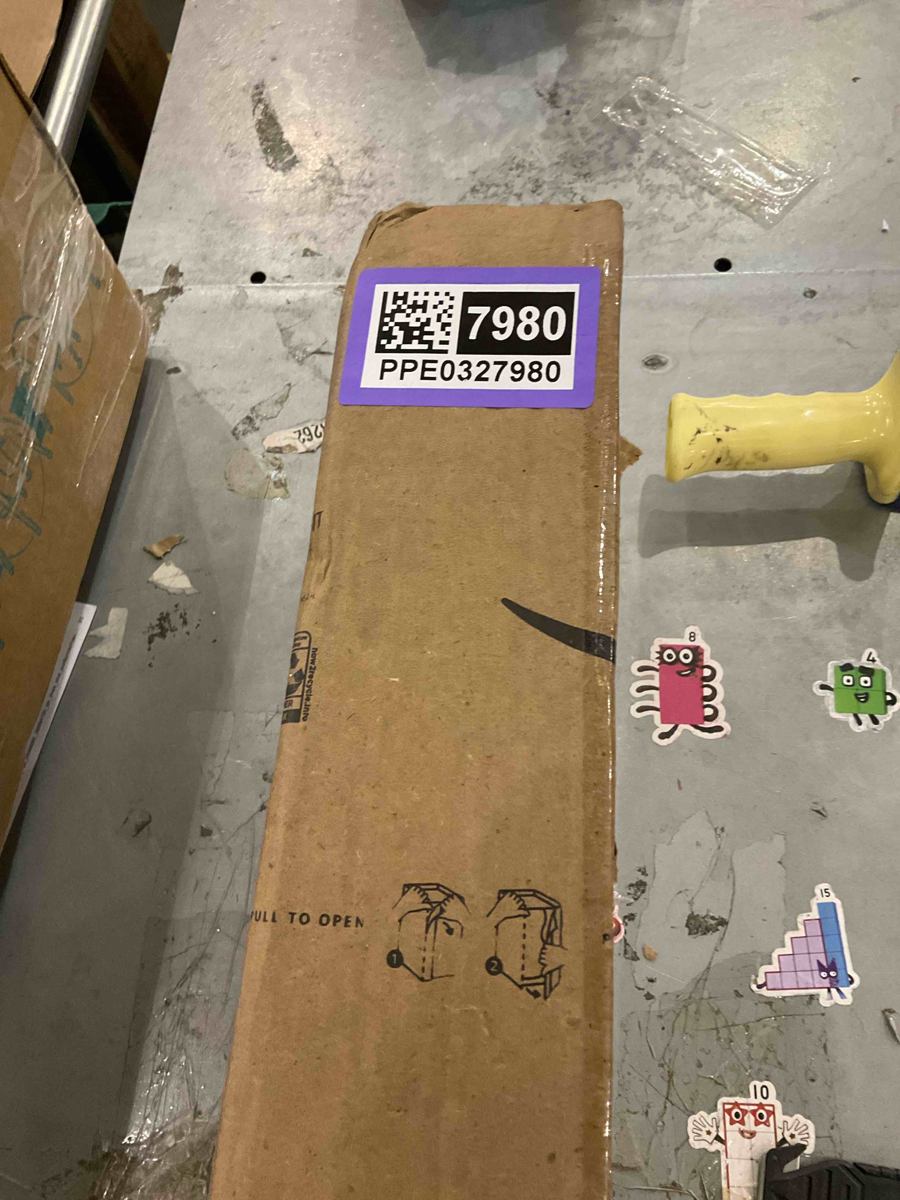 https://s3.amazonaws.com/lotting-images-prod/bidfta/PPE0327980_1729010876965.jpeg